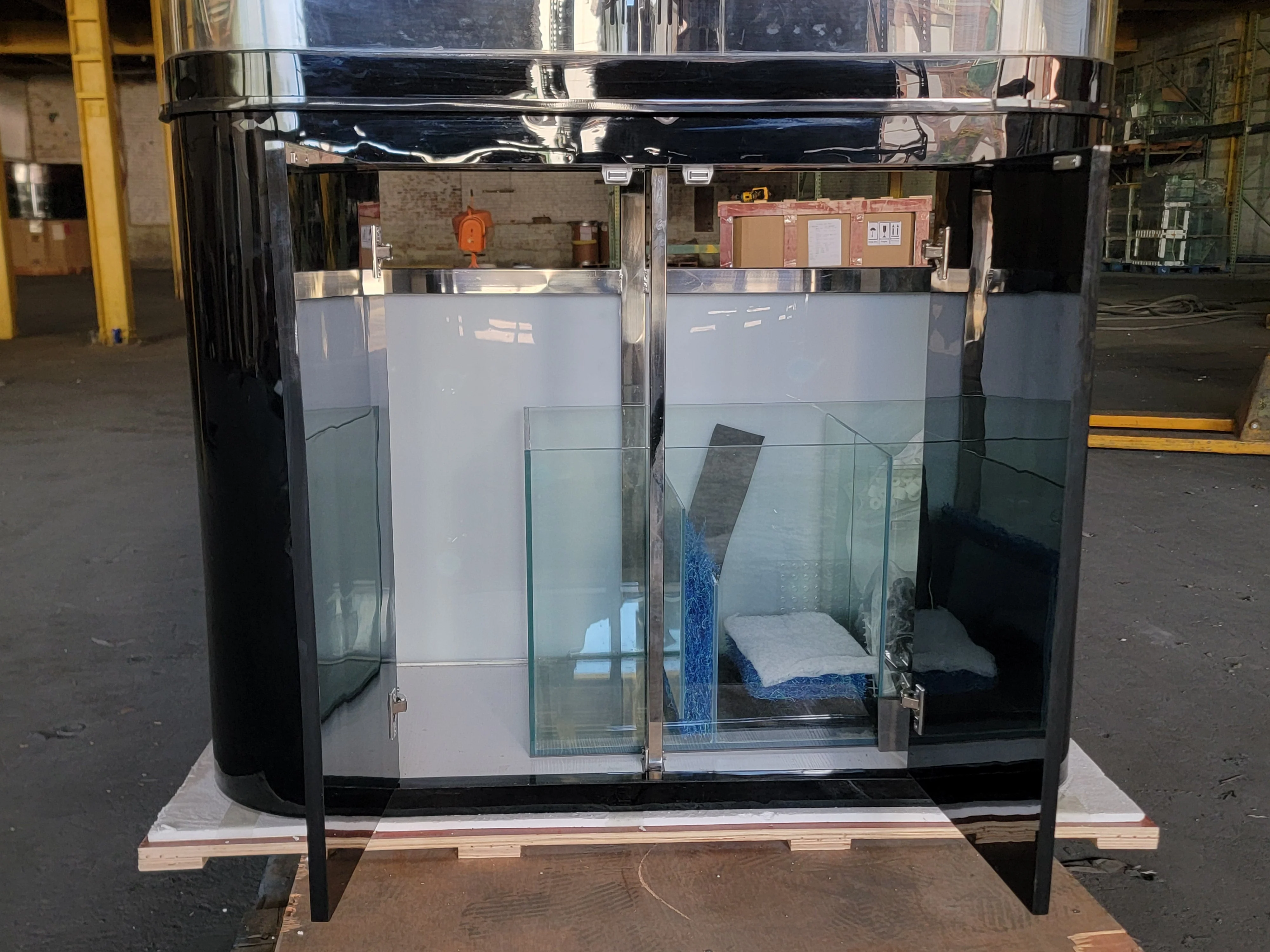 120g Curved Panoramic Flat Bowfront Glass Reef-Ready Aquarium in Gloss Black Stand - Image 8