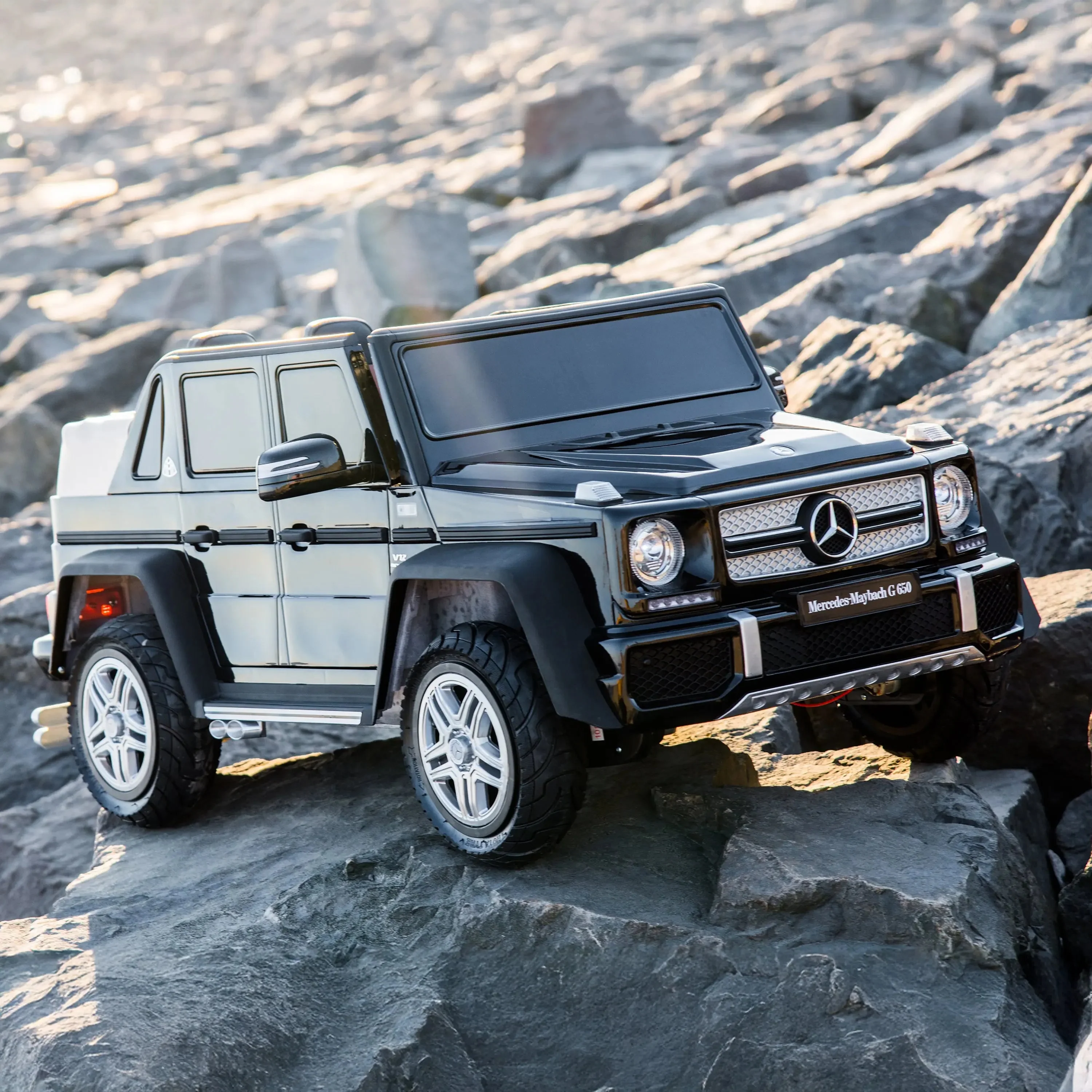 12V Mercedes Maybach G650 Landaulet 1 Seater - Image 8