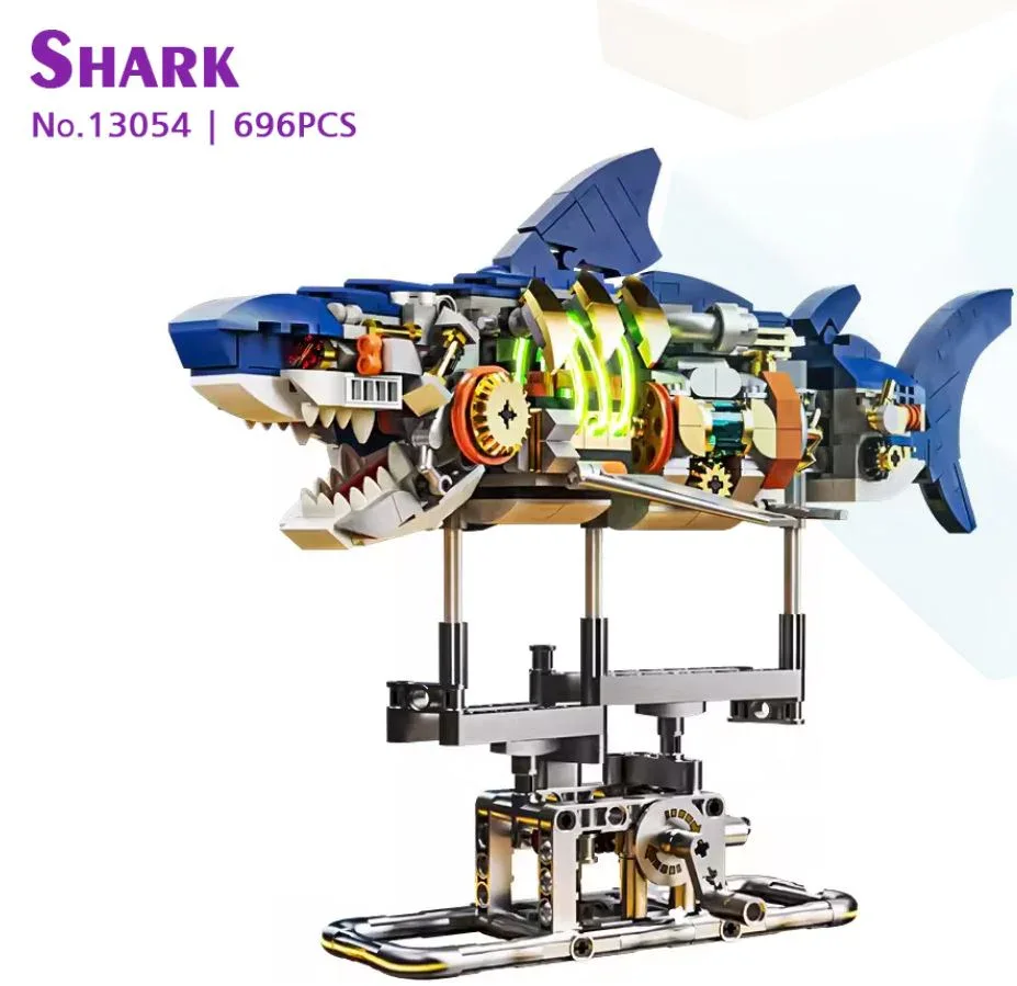 13054 Mechanical Shark Building Blocks 696PCS - Image 2