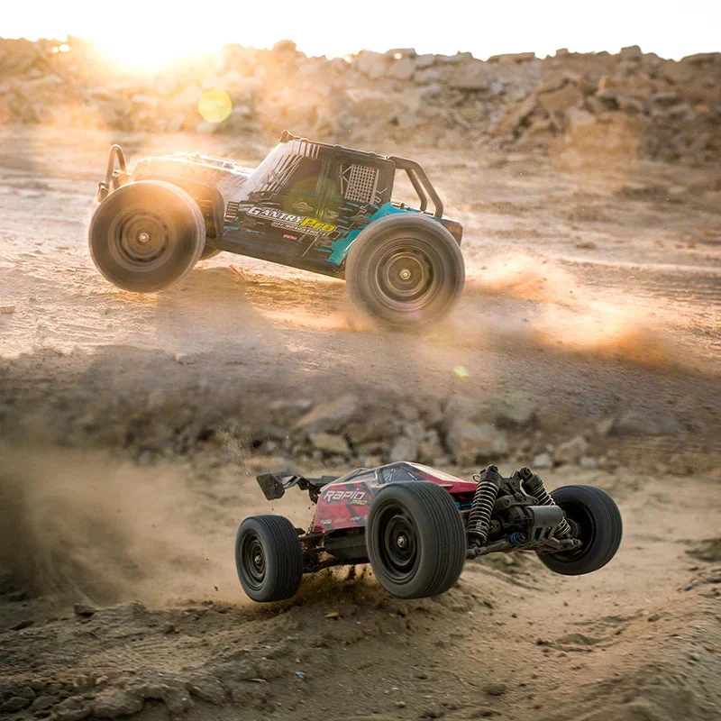 16103PRO 2.4GHz 70KM/H Professional RC Car: Brushless Motor, 1:16 Scale 4WD High-Speed Off-road Climbing Vehicle Wtith LED Light - Image 6