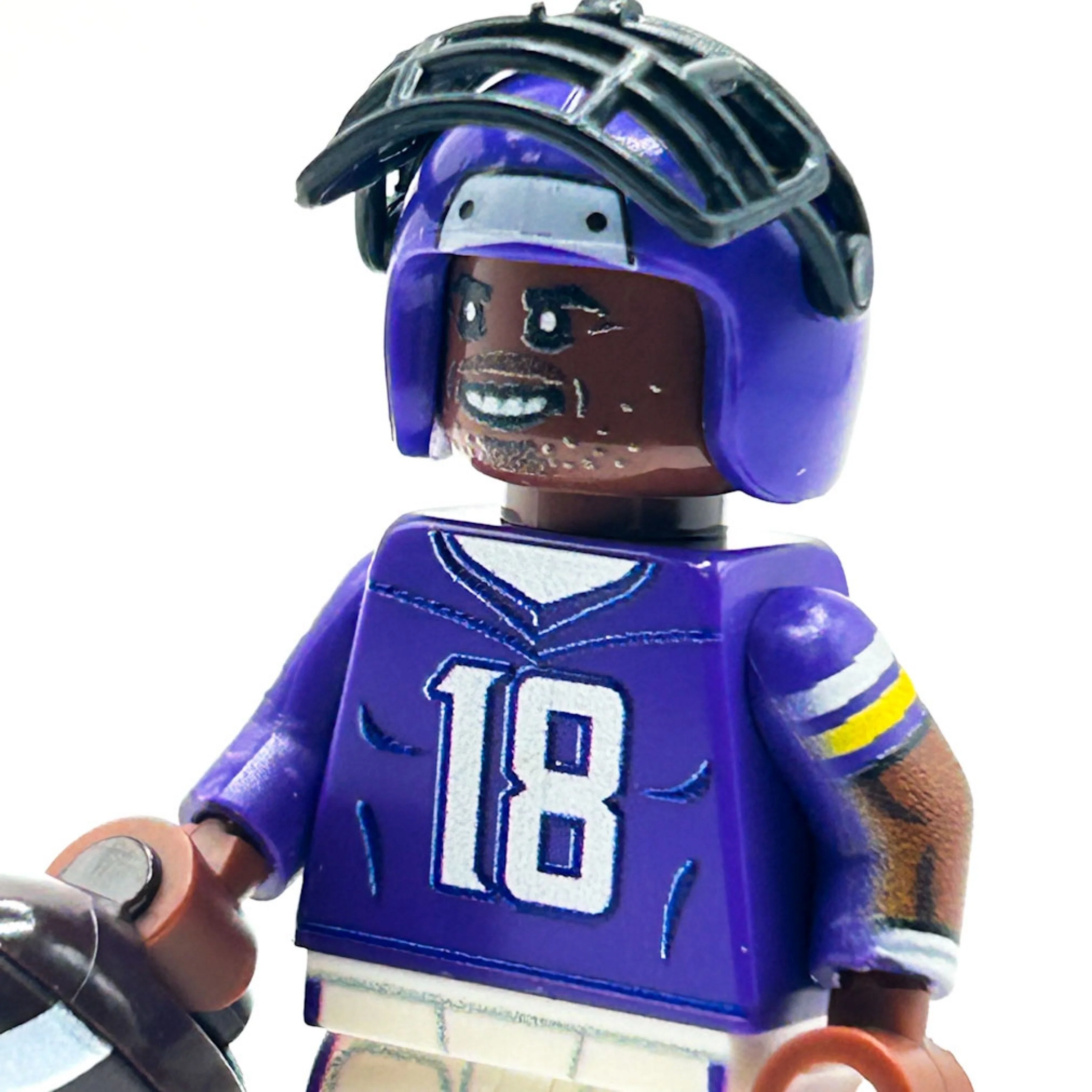 #18 WR Vikings Football Player Minifig - Image 2