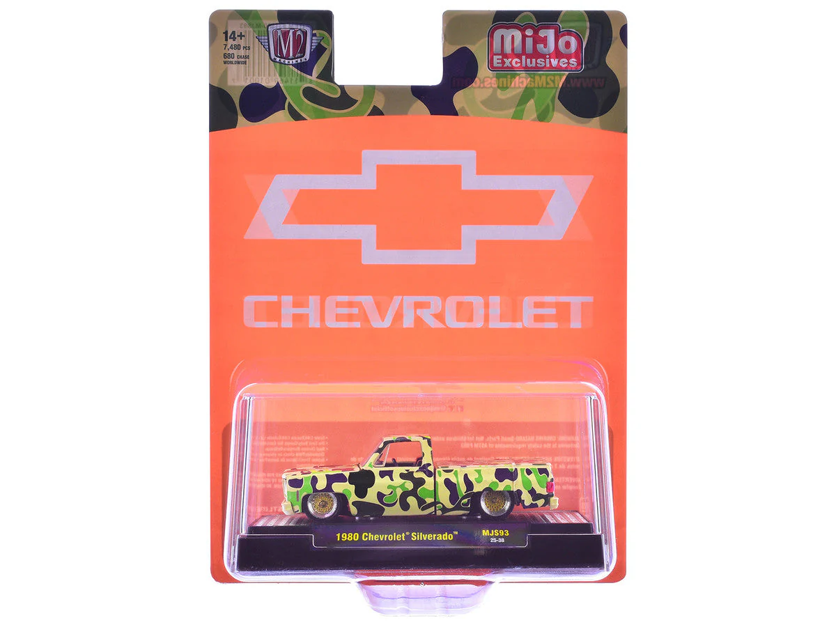 1980 Chevrolet Silverado Pickup Truck Camouflage Limited Edition to 7480 pieces Worldwide 1/64 Diecast Model Car by M2 Machines - Image 2