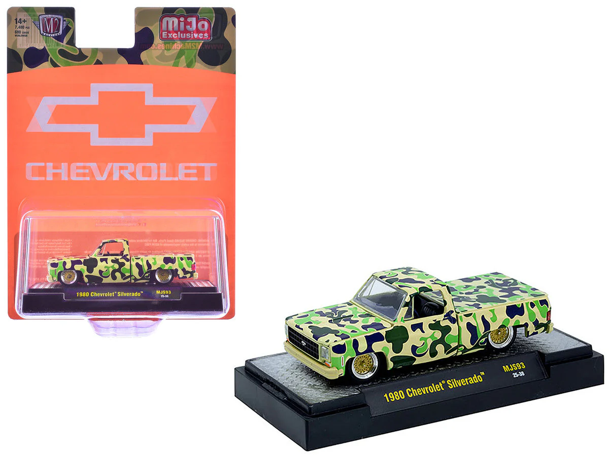 1980 Chevrolet Silverado Pickup Truck Camouflage Limited Edition to 7480 pieces Worldwide 1/64 Diecast Model Car by M2 Machines - Image 3