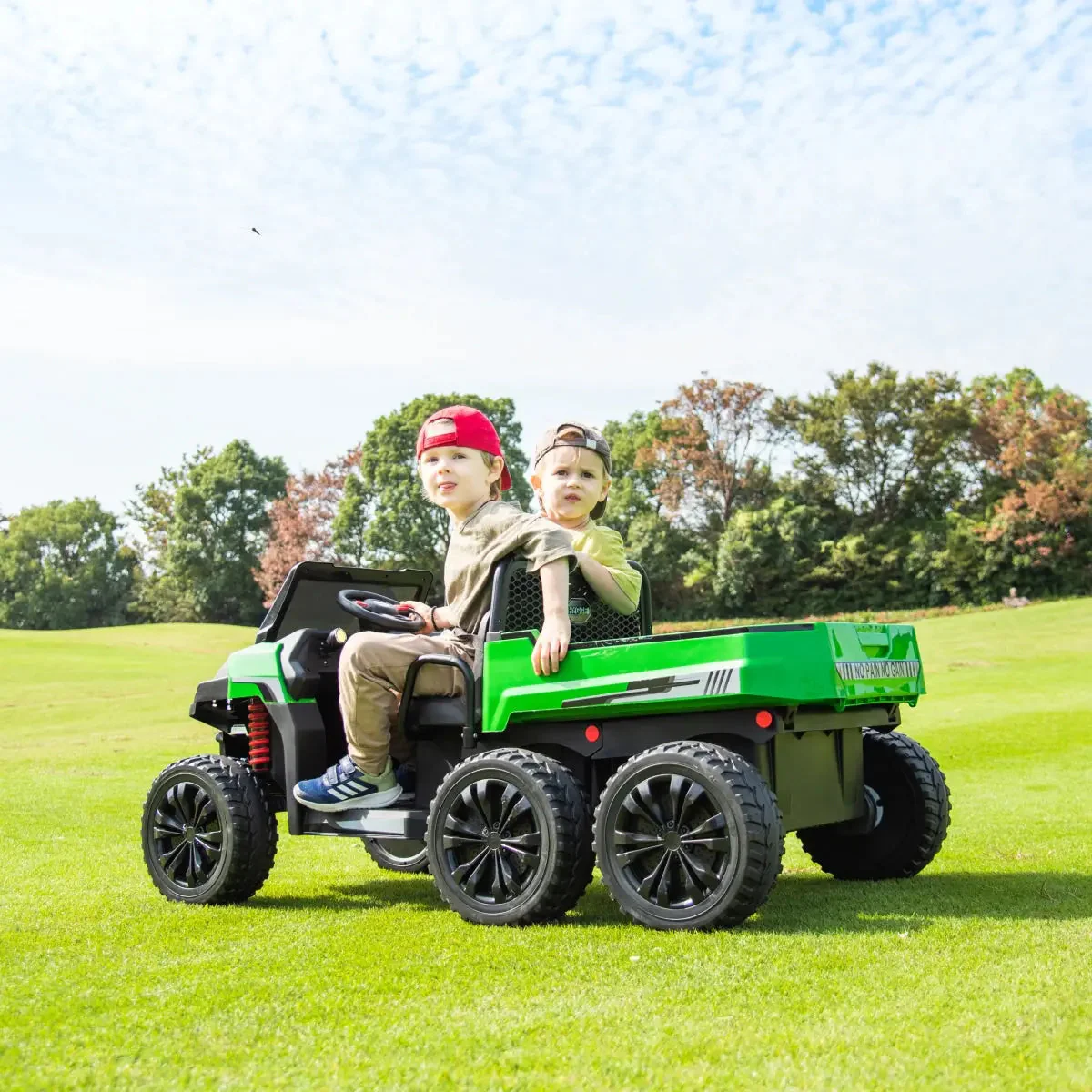 24V 6 Wheeler Freddo Tractor Trailer 2 Seater Ride-on with Dump Cart and Parental Remote - Image 8