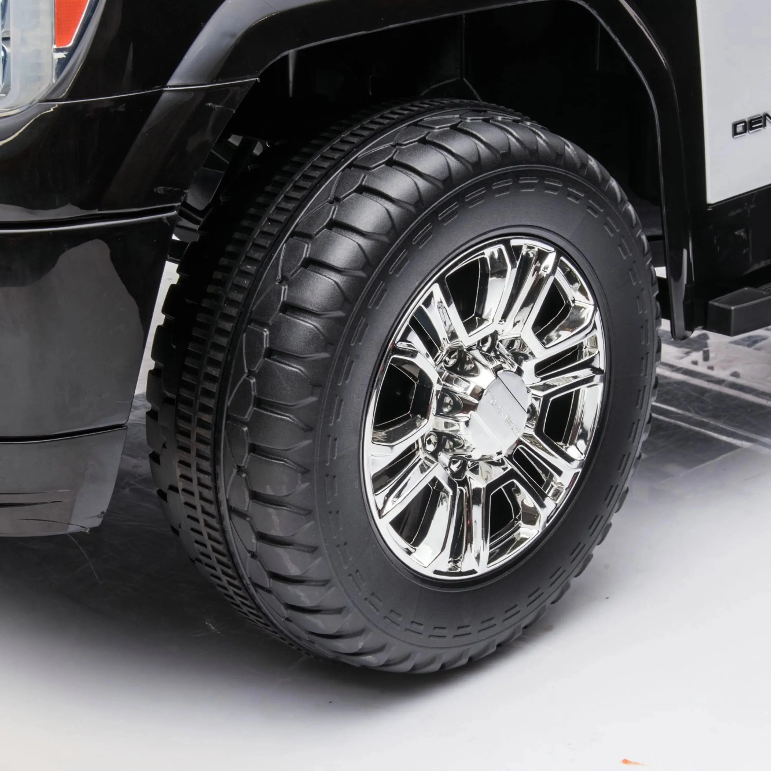 24V GMC Sierra Denali 2 Seater Police Ride-On Truck - Image 6