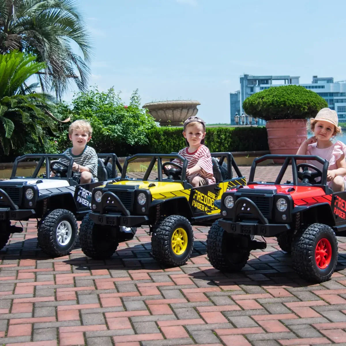 24V Jeep Freddo Raider 2 Seater Ride On - Image 14