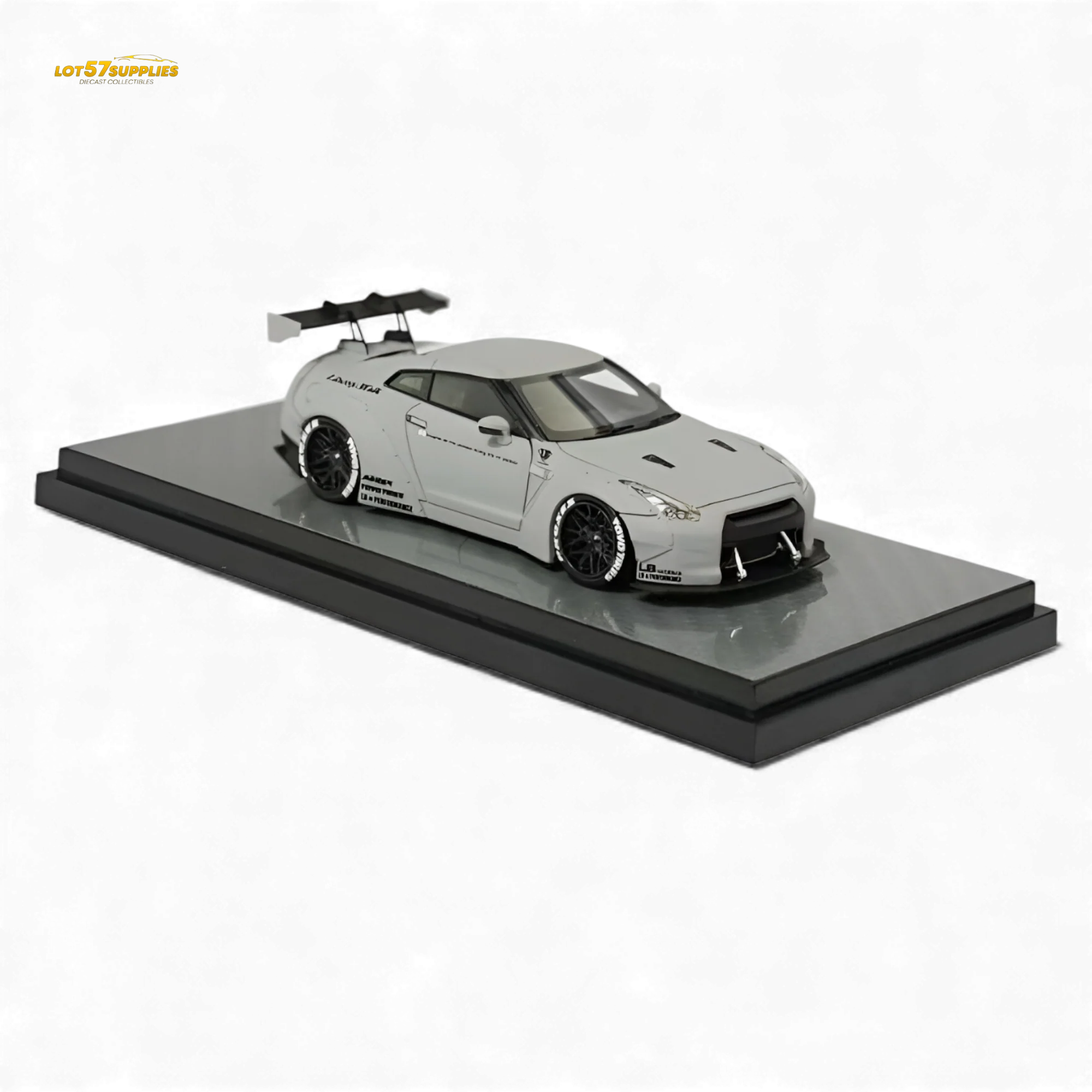 404ERROR LB-Works Nissan Skyline GT-R R35 Fighter Grey 1:64 - Image 2