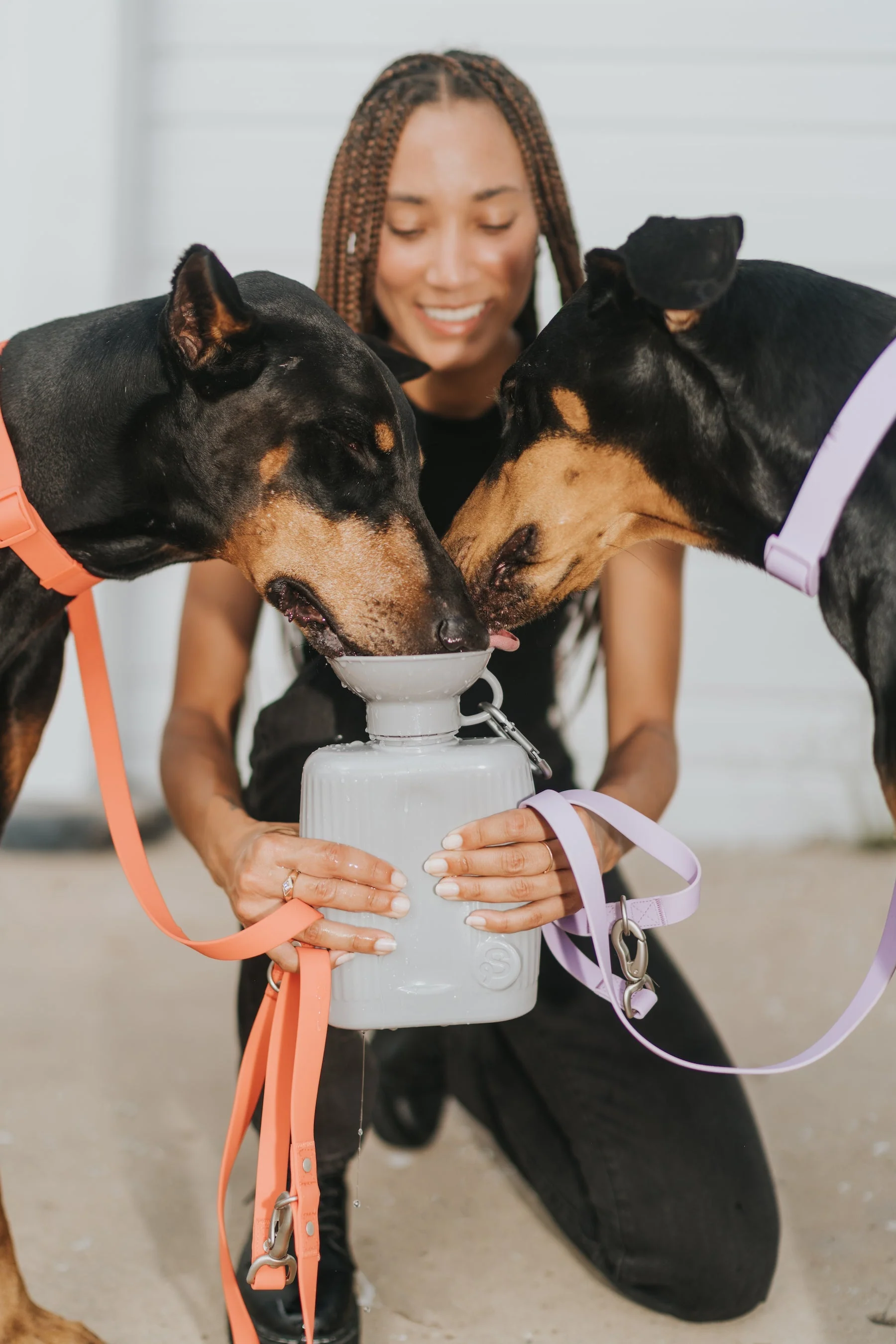 44oz Original Dog Travel Water Bottle - Image 13