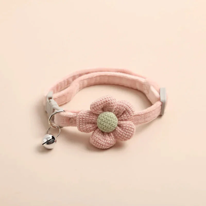 Adjustable Flower Cat Collar with Bell – Cute Breakaway Pet Collar for Kittens & Small Dogs - Image 6