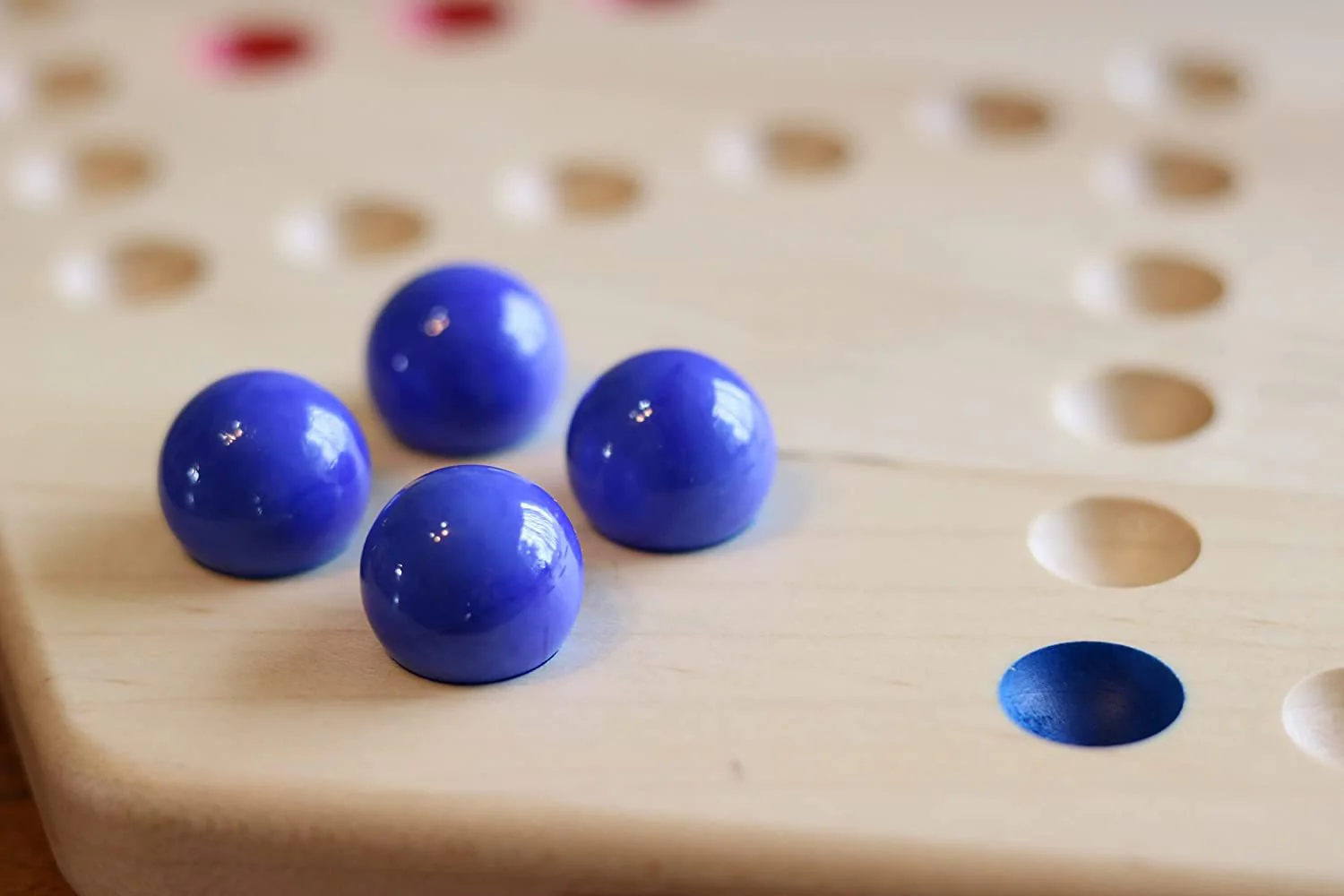 Aggravation Wahoo Marble Board Game, Double-Sided, Hand Painted - Image 27