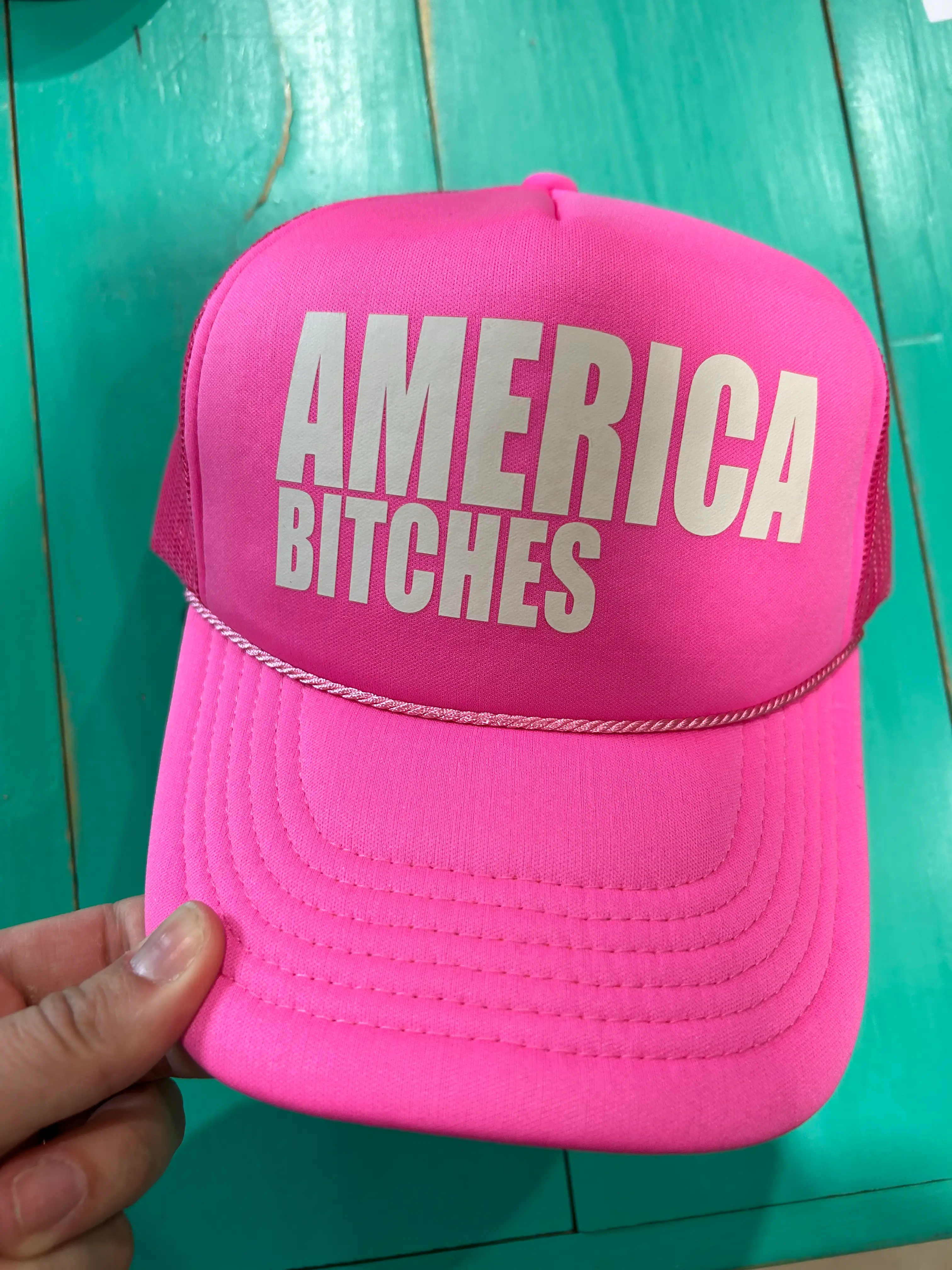 America Bitches Trucker - Image 2