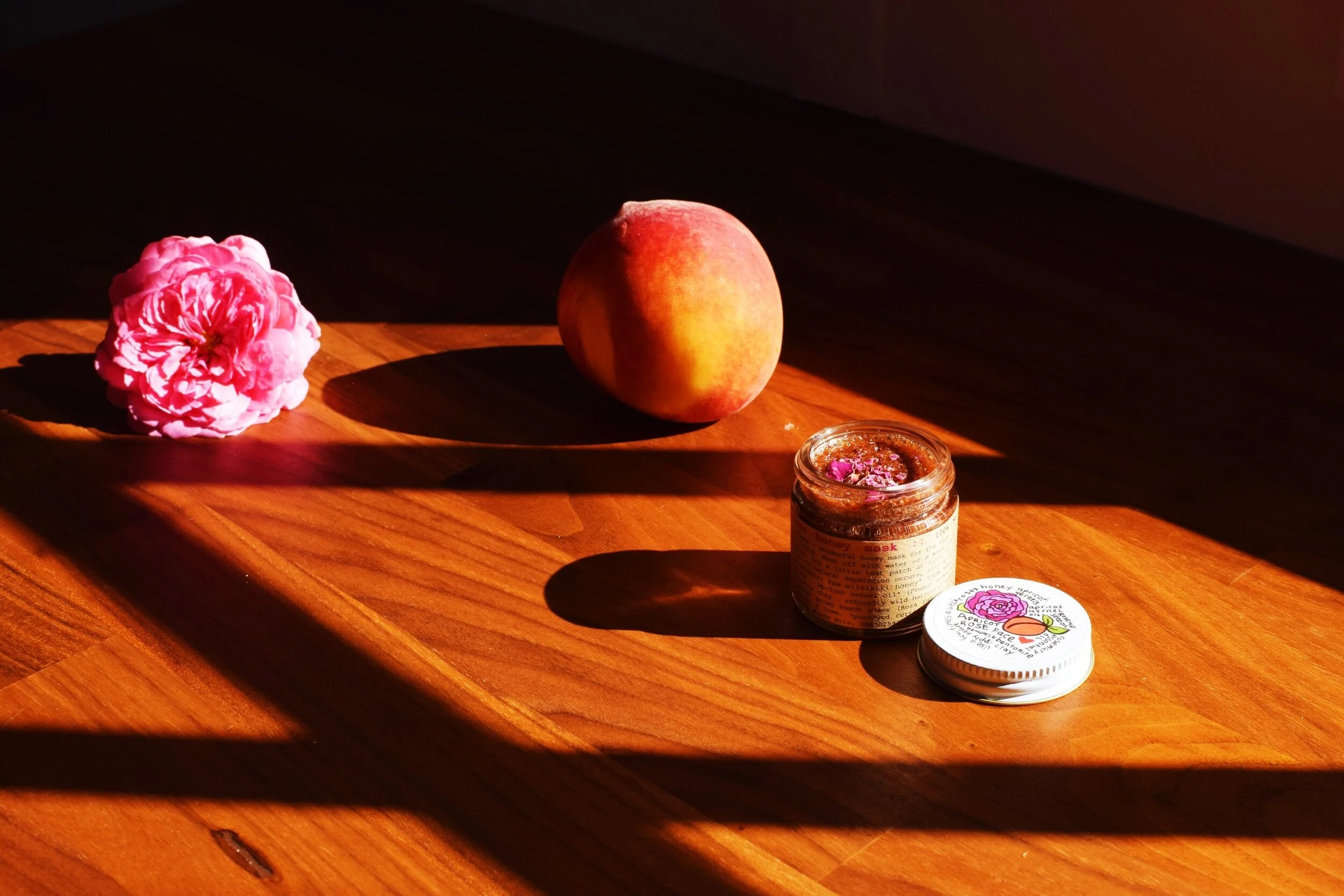 Apricot Rose Scrub Mask - Image 18