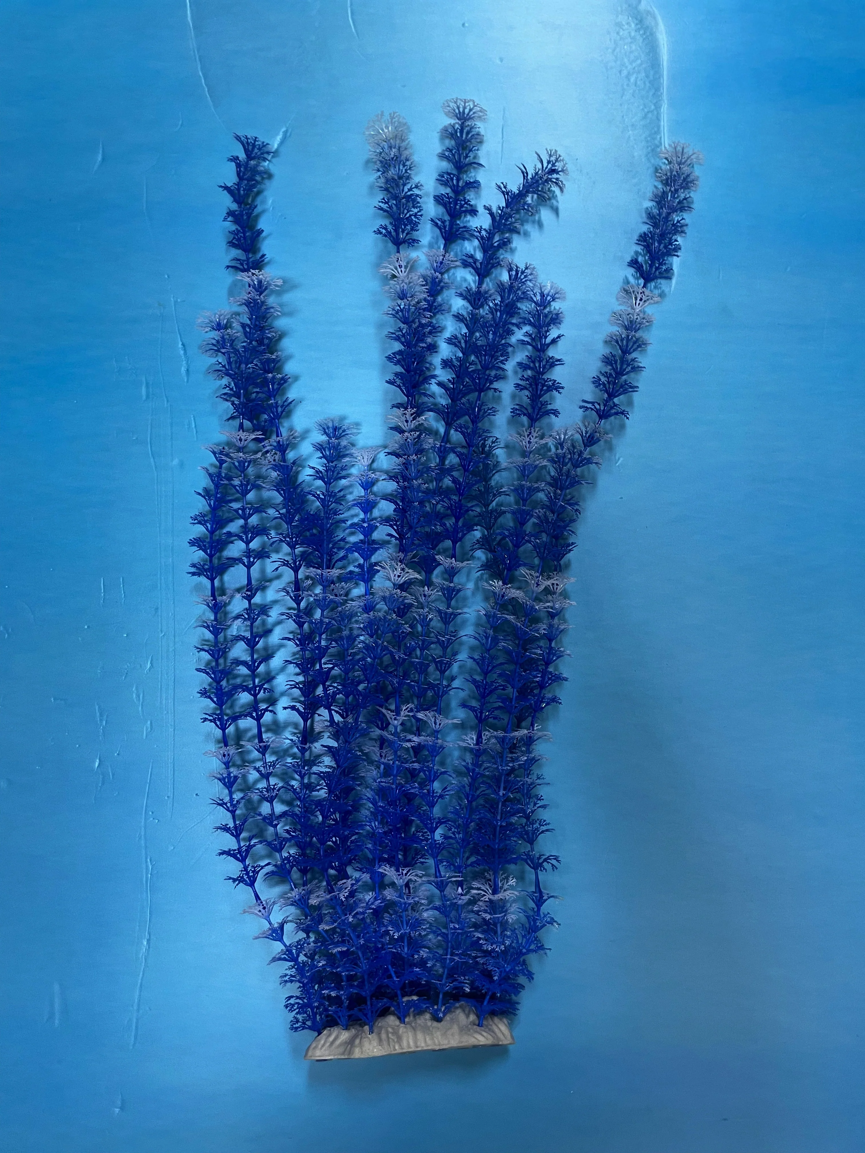 Artificial Aquarium Plant for Fish Tanks, LARGE aquarium plastic plant, 22" TALL - Image 2