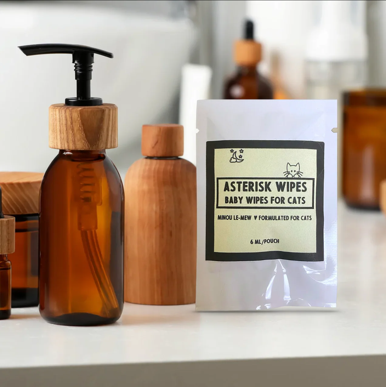 Asterisk Wipes | Botanical Cat Hygiene Wipes for Gentle Grooming by Minou Le-Mew - Image 4