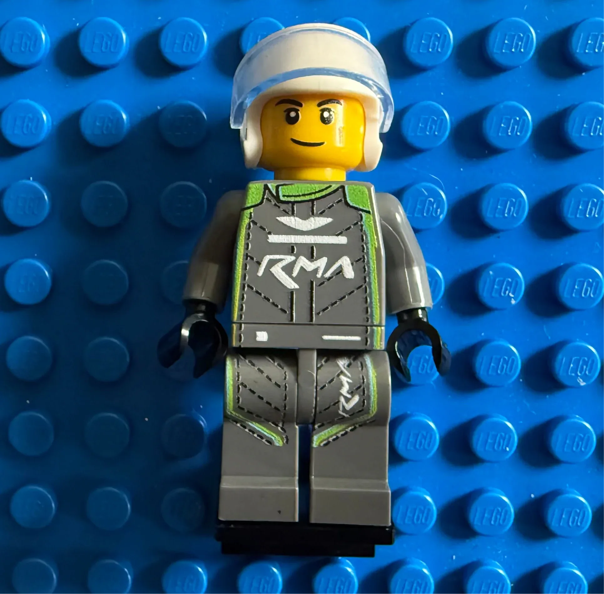 Aston Martin Valkyrie AMR Pro Driver Minifigure - Image 2