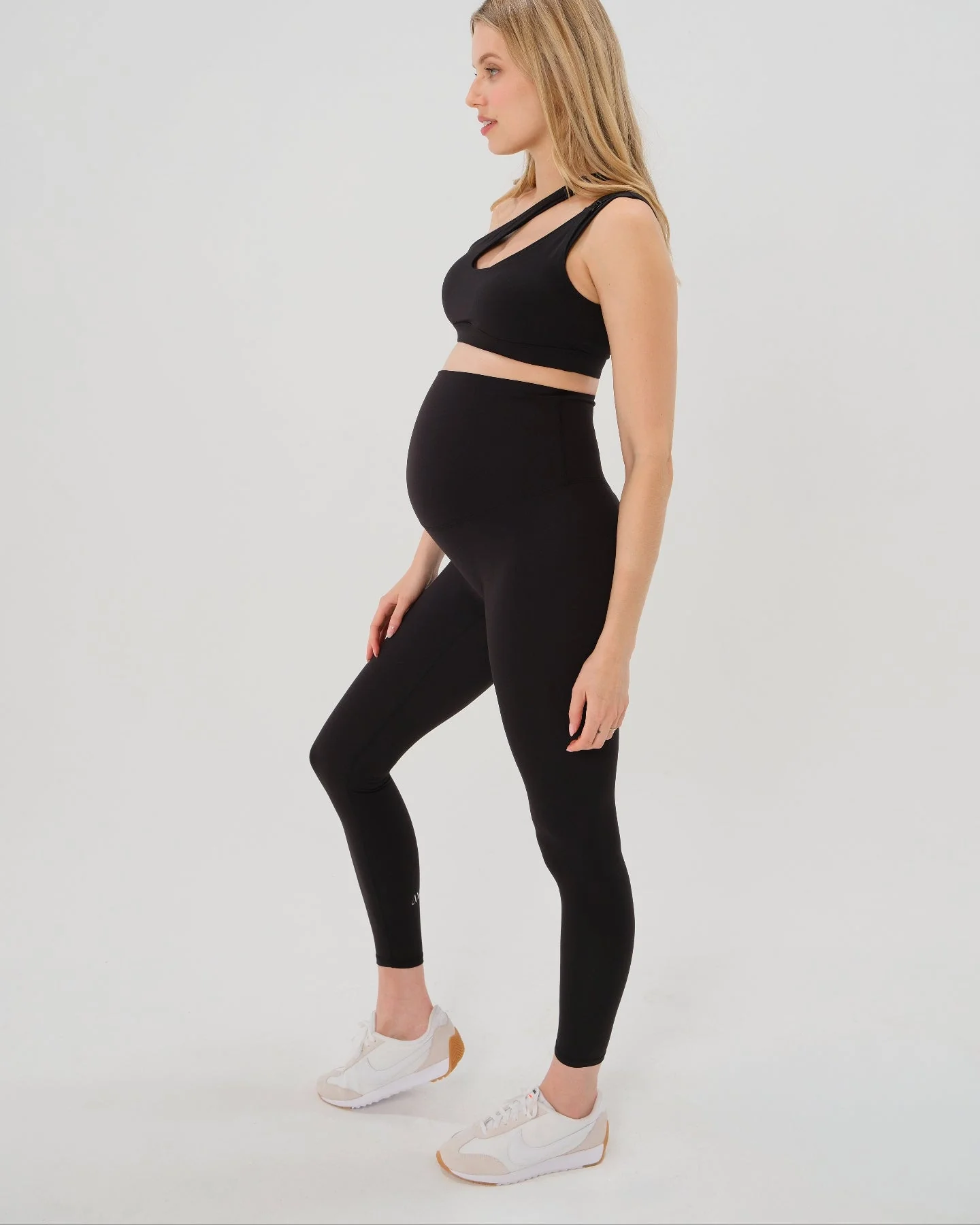 AXK CORE Classic Maternity Legging - Image 3
