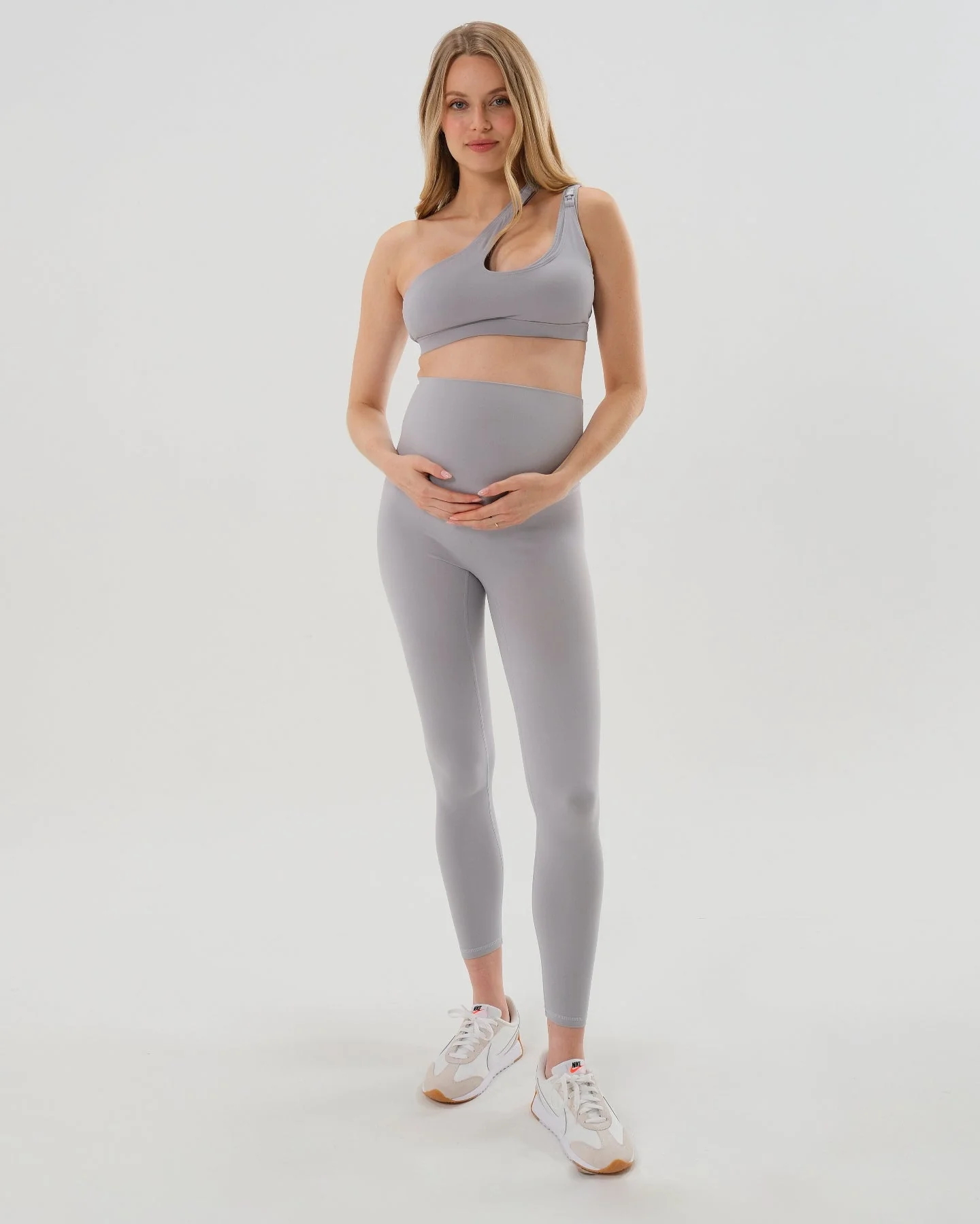 AXK CORE Classic Maternity Legging - Image 4