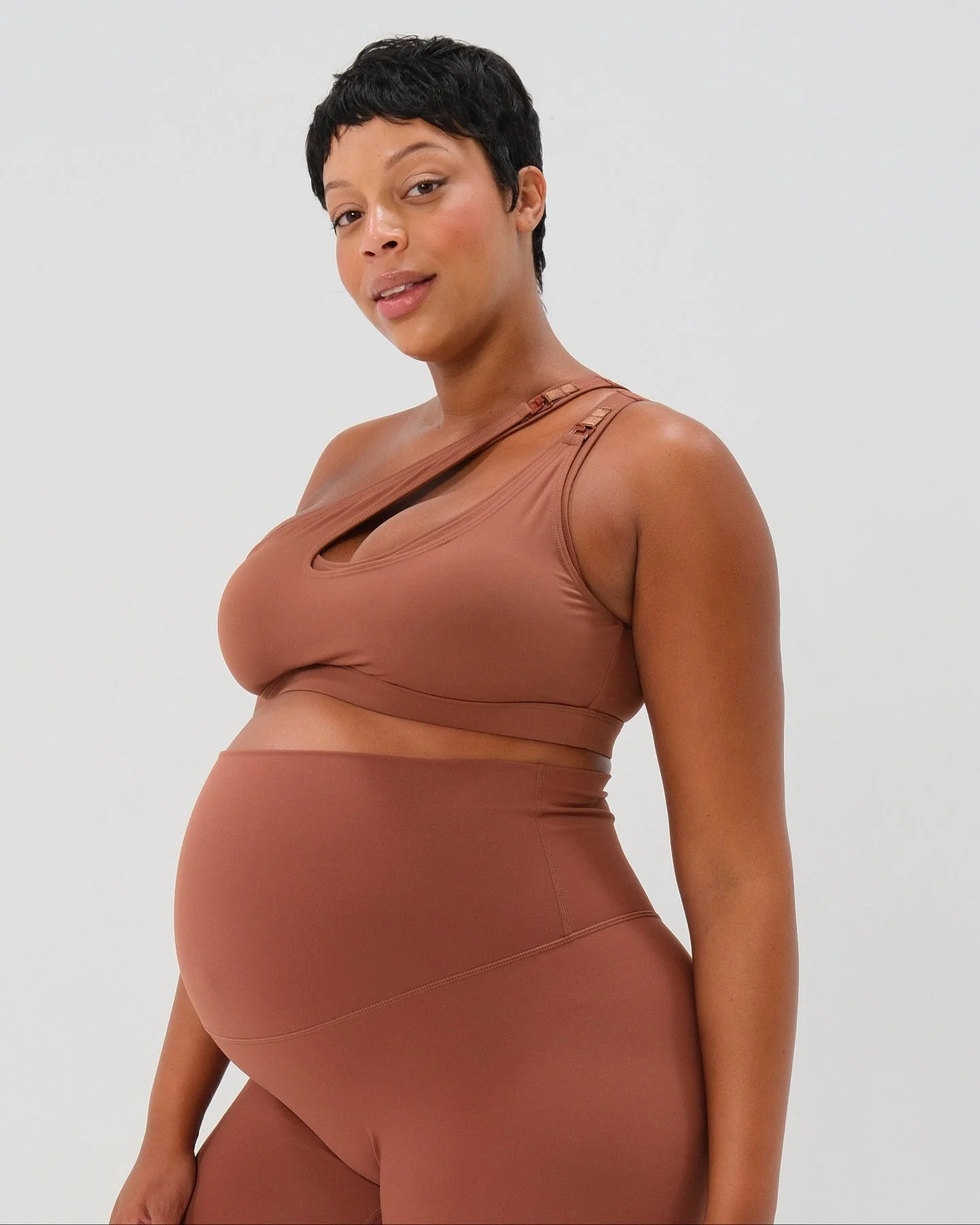 AXK CORE Cross Body Nursing Bra - Image 3