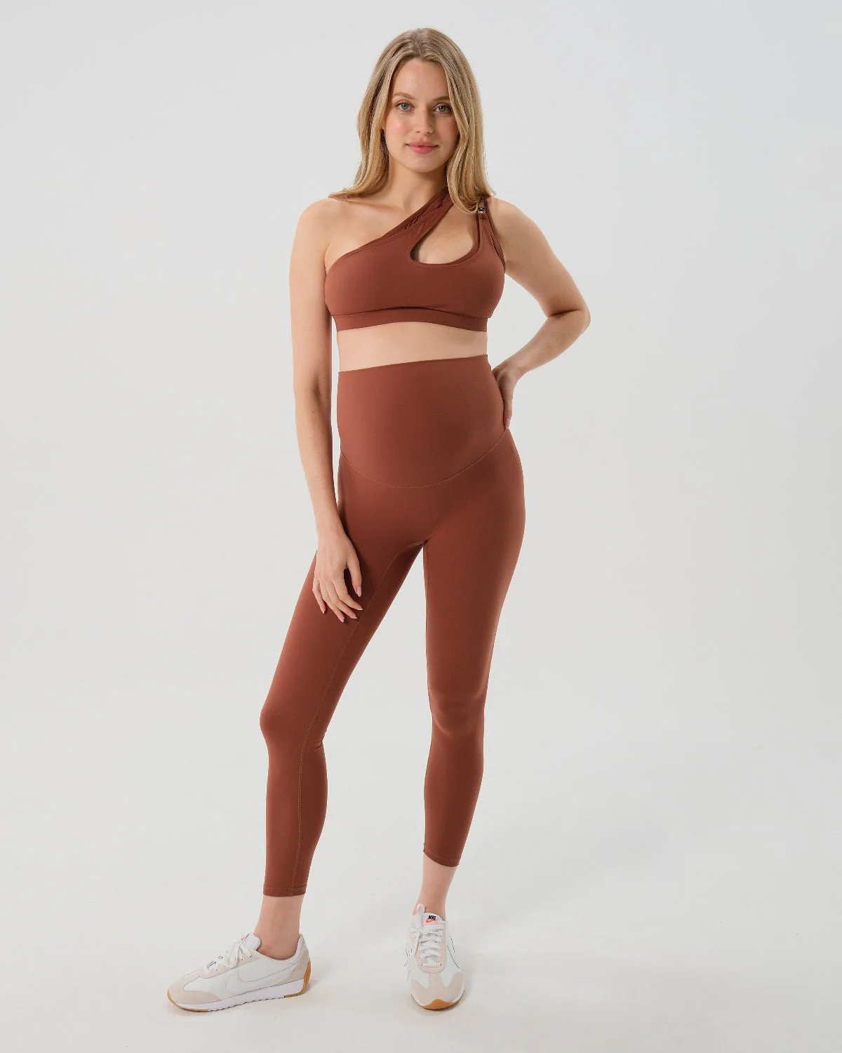 AXK CORE Curve Maternity Legging - Image 11
