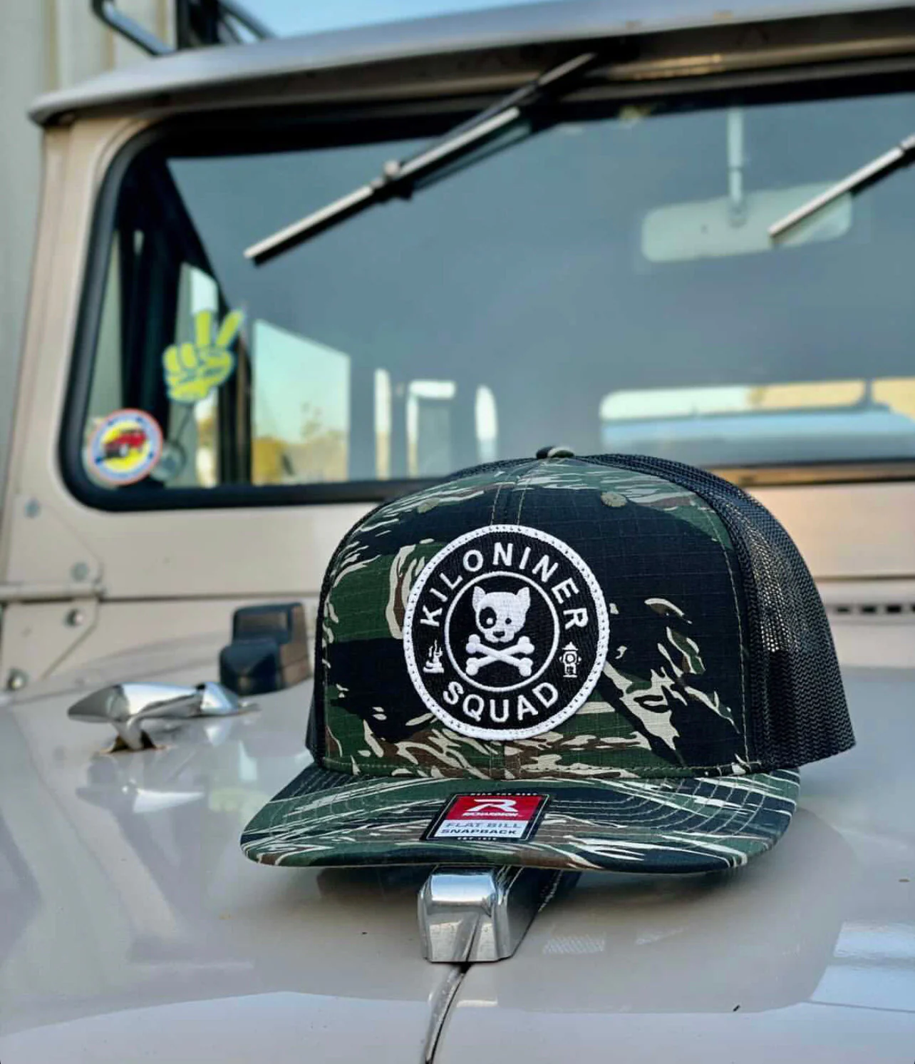 BASEBALL CAP / TRUCKER HAT - Image 2