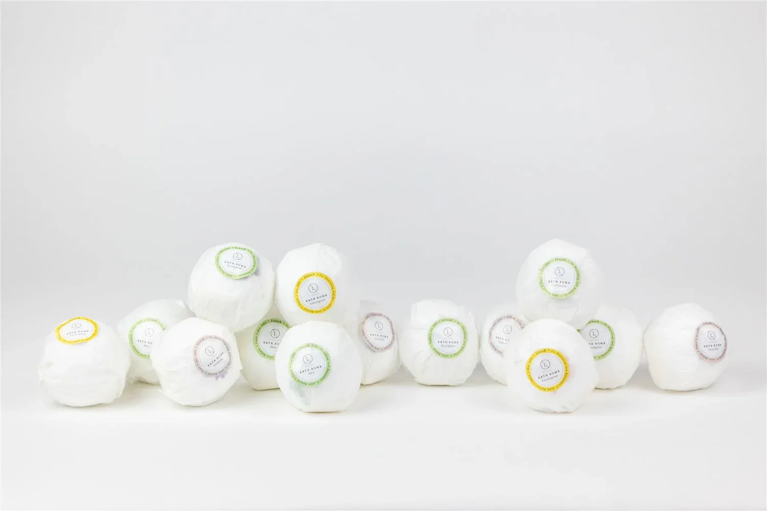 Bath Bombs Gift Box, Set of 14 Big 100% Natural Relaxing Bath Bombs - Image 9