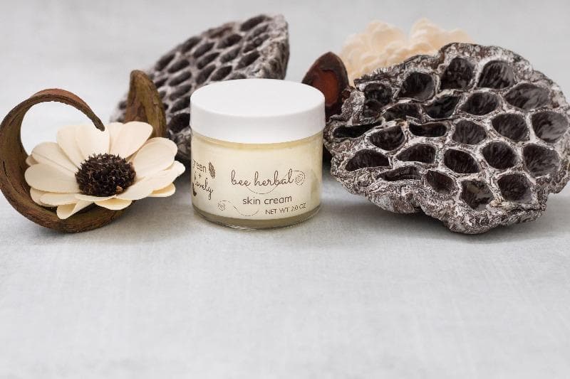 Bee Herbal Skin Cream - Intense Skin Moisturizer with Bee Propolis, Royal Jelly - Image 4