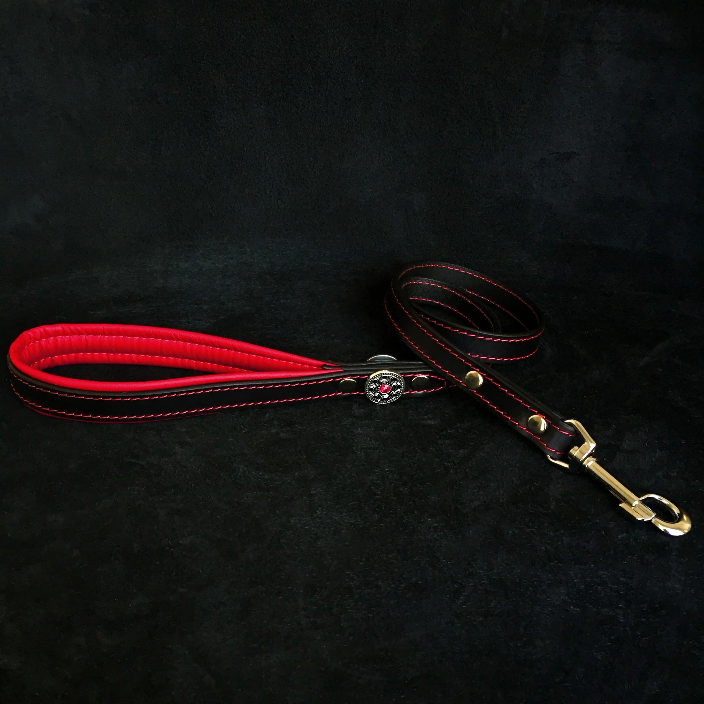 ''Bijou'' harness Black & Red for big dogs - Image 3