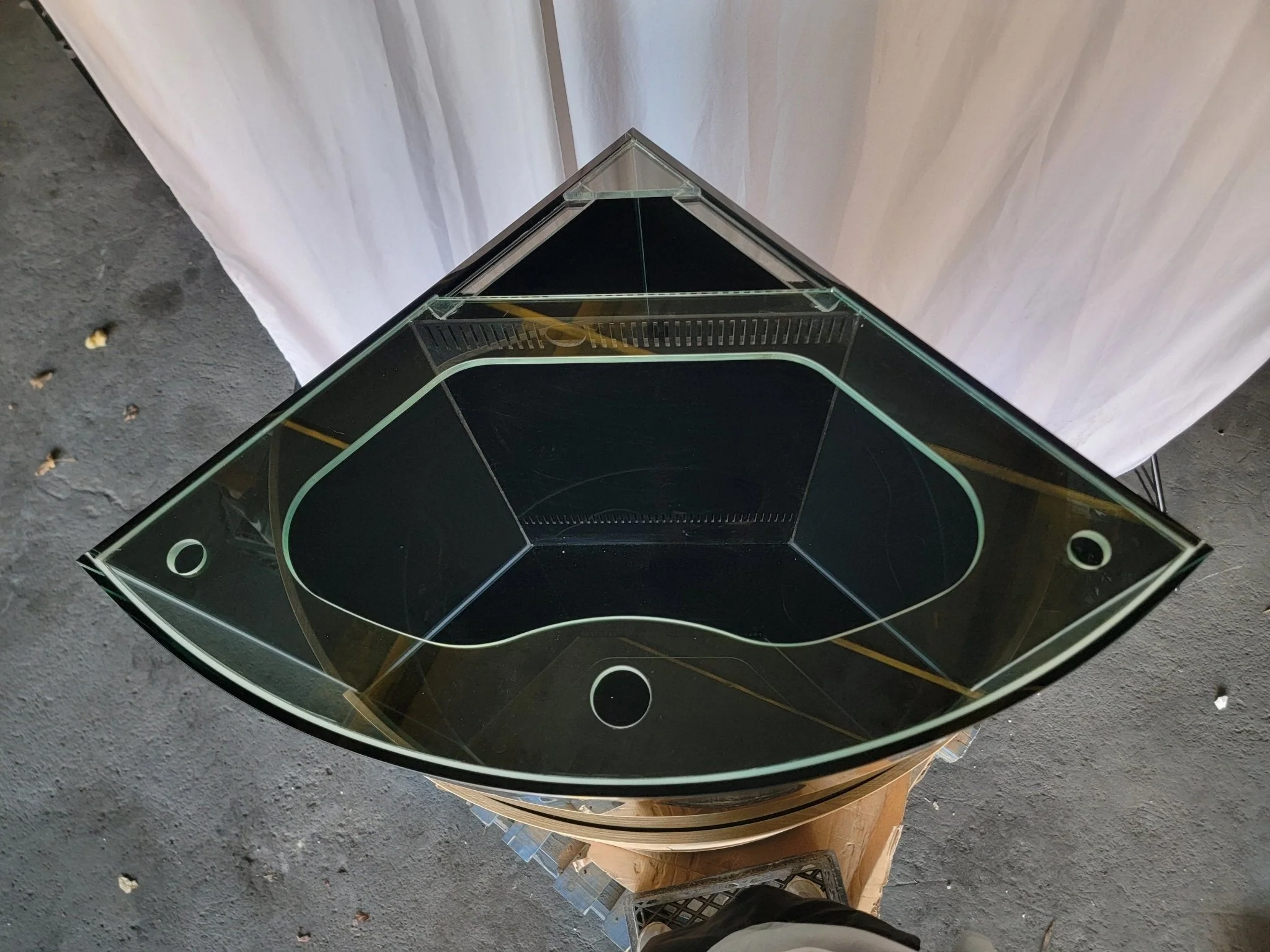 *BLACK* 90g Corner 1/4 Cylinder Glass Aquarium Set in Flush Wood Furniture - Image 4