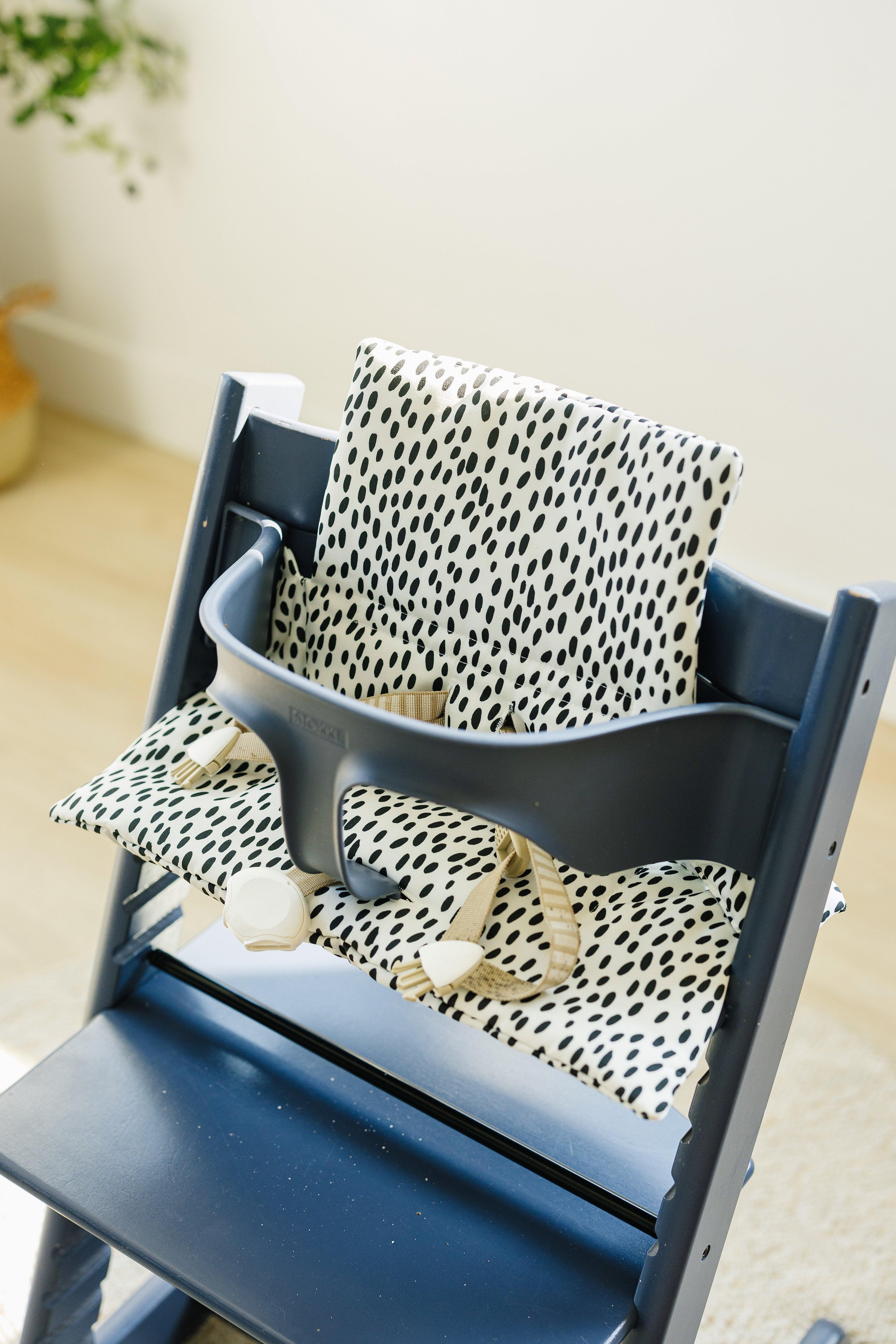 Black Dots Cushion for the Stokke Tripp Trapp Highchair - Image 2