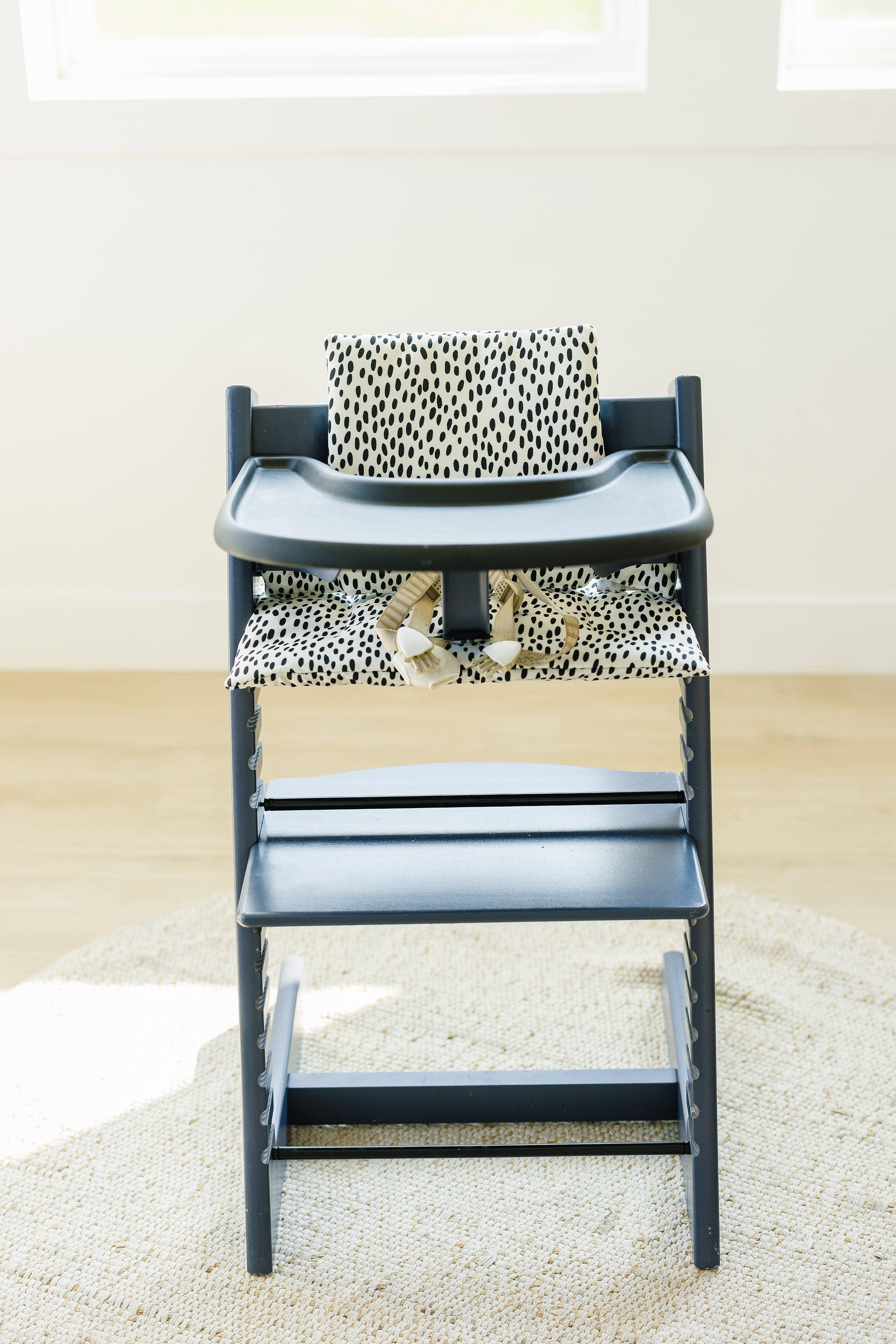 Black Dots Cushion for the Stokke Tripp Trapp Highchair - Image 3
