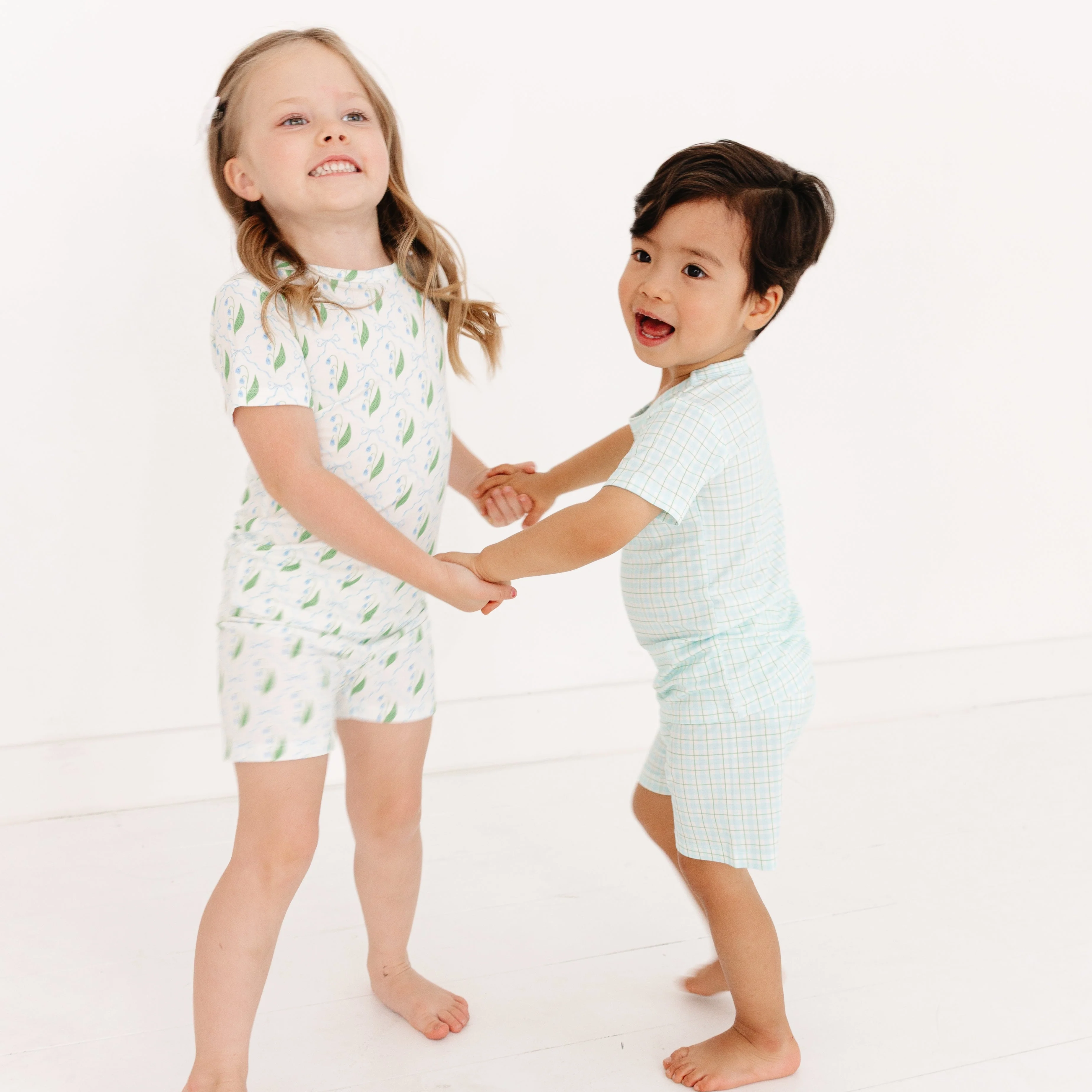 Bluegrass Picnic Short Sleeve & Shorts Bamboo Toddler Pajama Set - Image 6