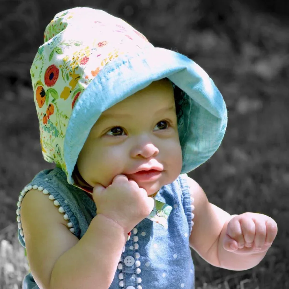 Bonnet in Scarlett - Image 3