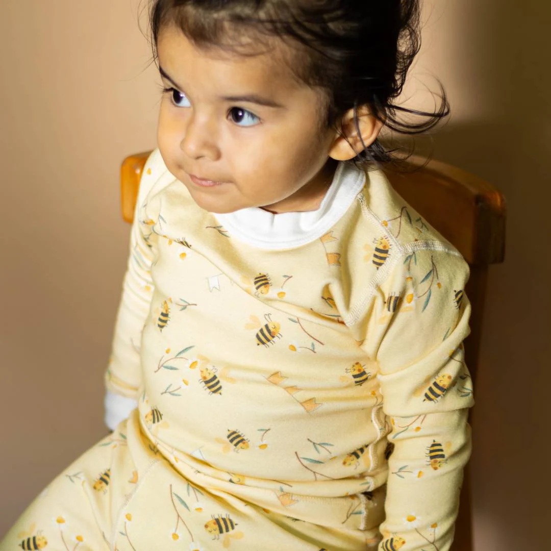 Busy Bees & Daisy Dreams: Organic Pajamas - Image 3
