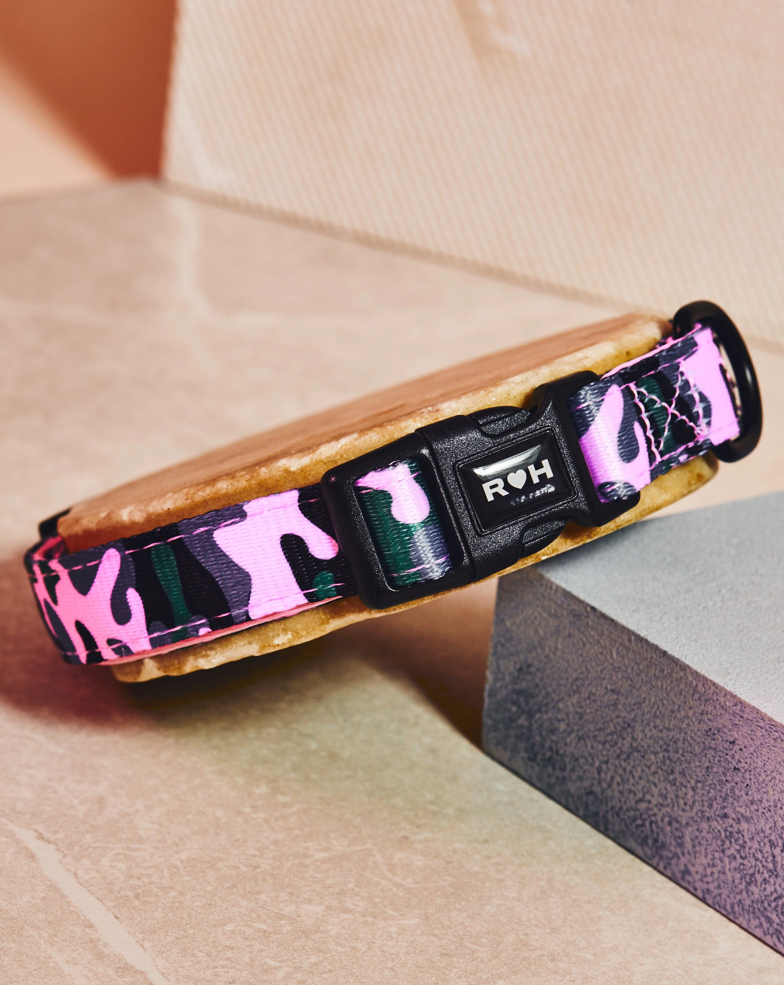 Camo QT Pink Collar and Bowtie - Image 4