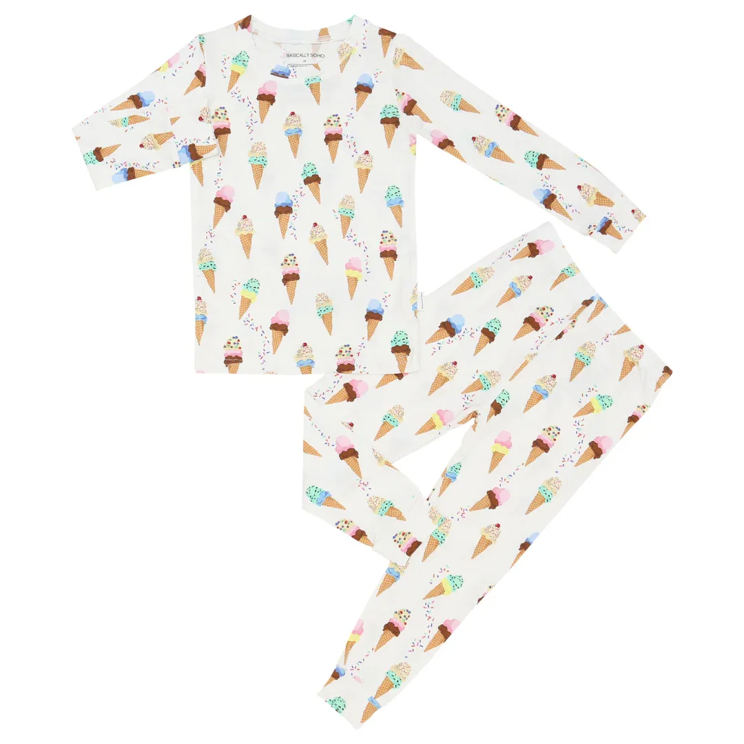 Cape Cod Ice Cream Two-Piece Set - Image 3