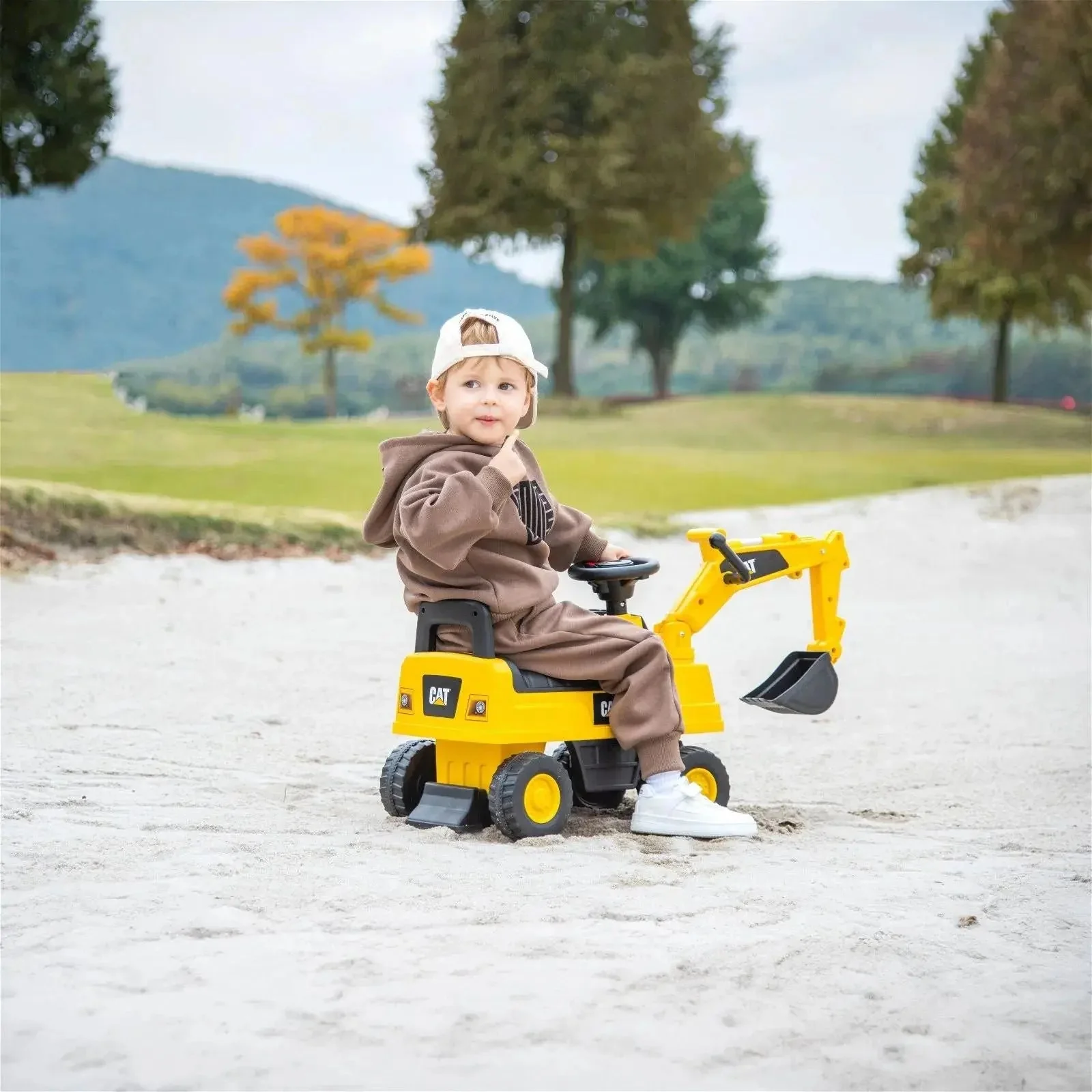 CAT Foot to Floor Ride-On for Toddlers - Image 6