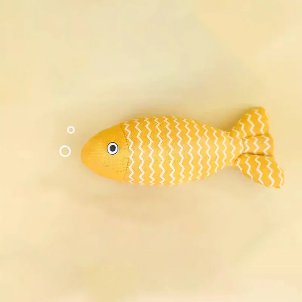 Catnip Fish Toy – Interactive Plush Simulation Fish for Cats & Kittens - Image 10