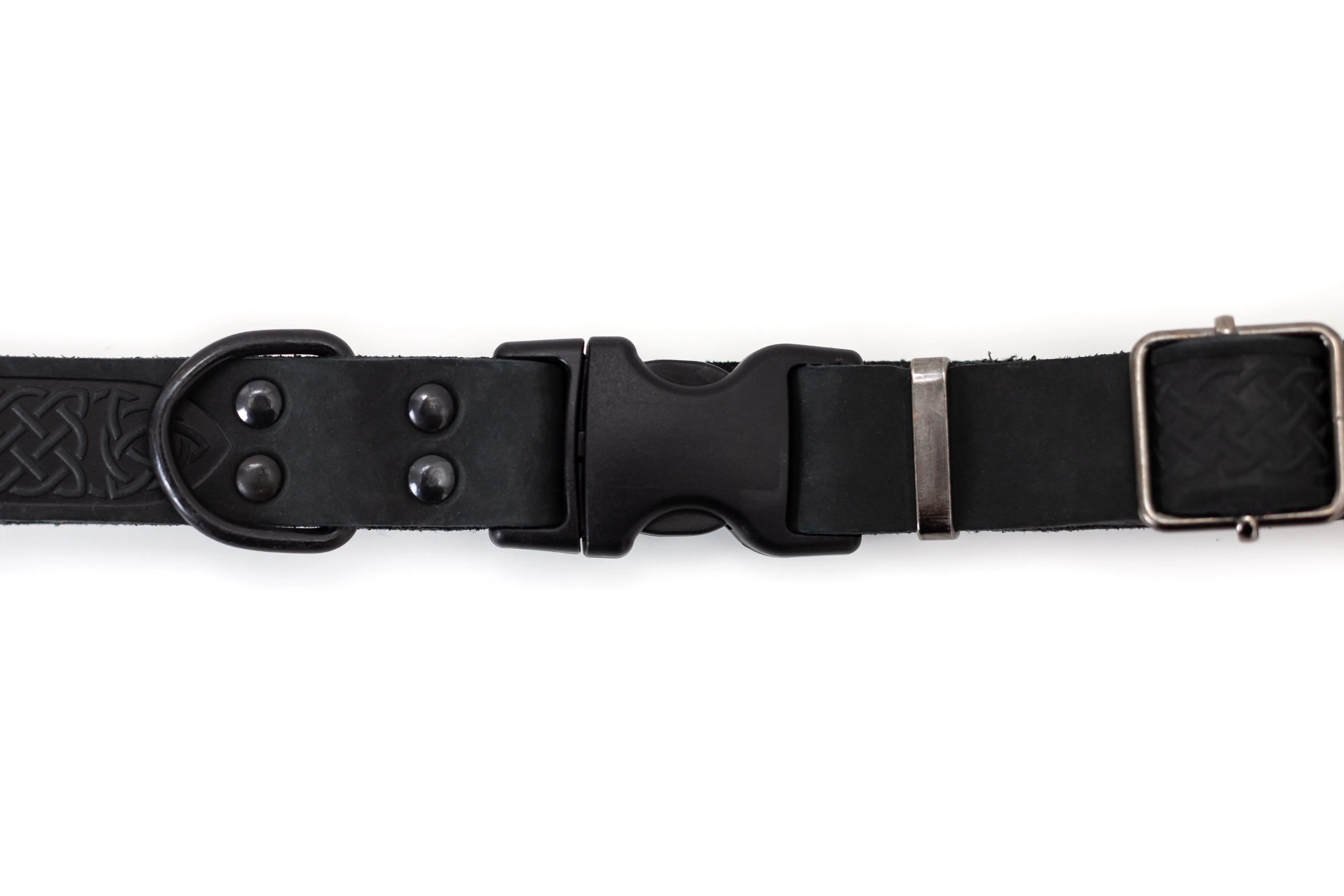 Celtic Sport Midnight Black Leather Dog Collar - Image 3