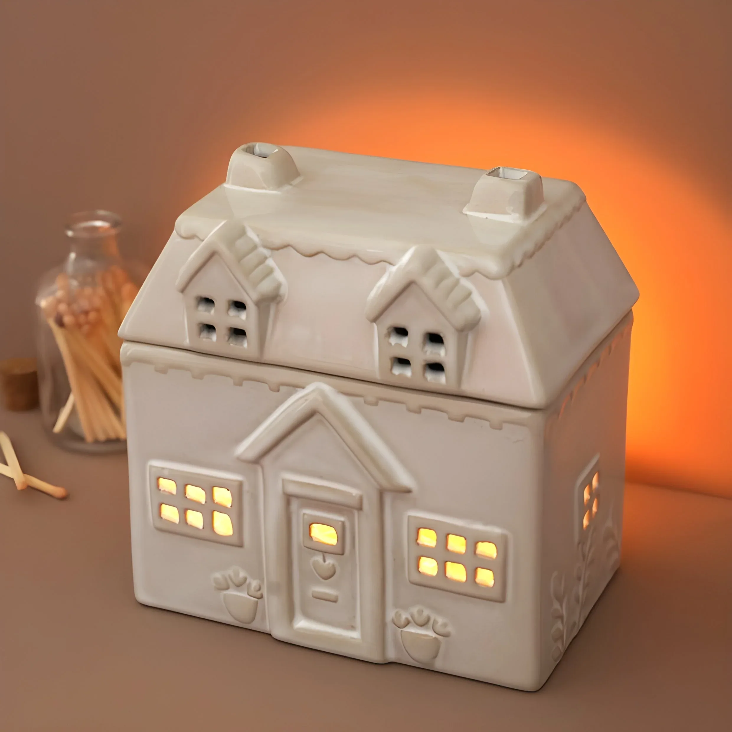 Ceramic House Wax Melt Warmer - Image 4