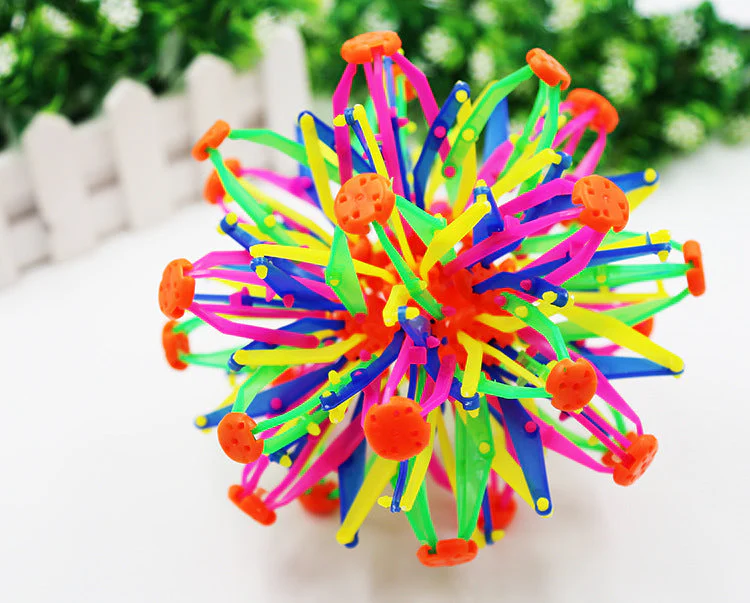 Children's Toys Catch And Kick The Blossoming Ball Magic Telescopic Ball Becomes Bigger - Image 6