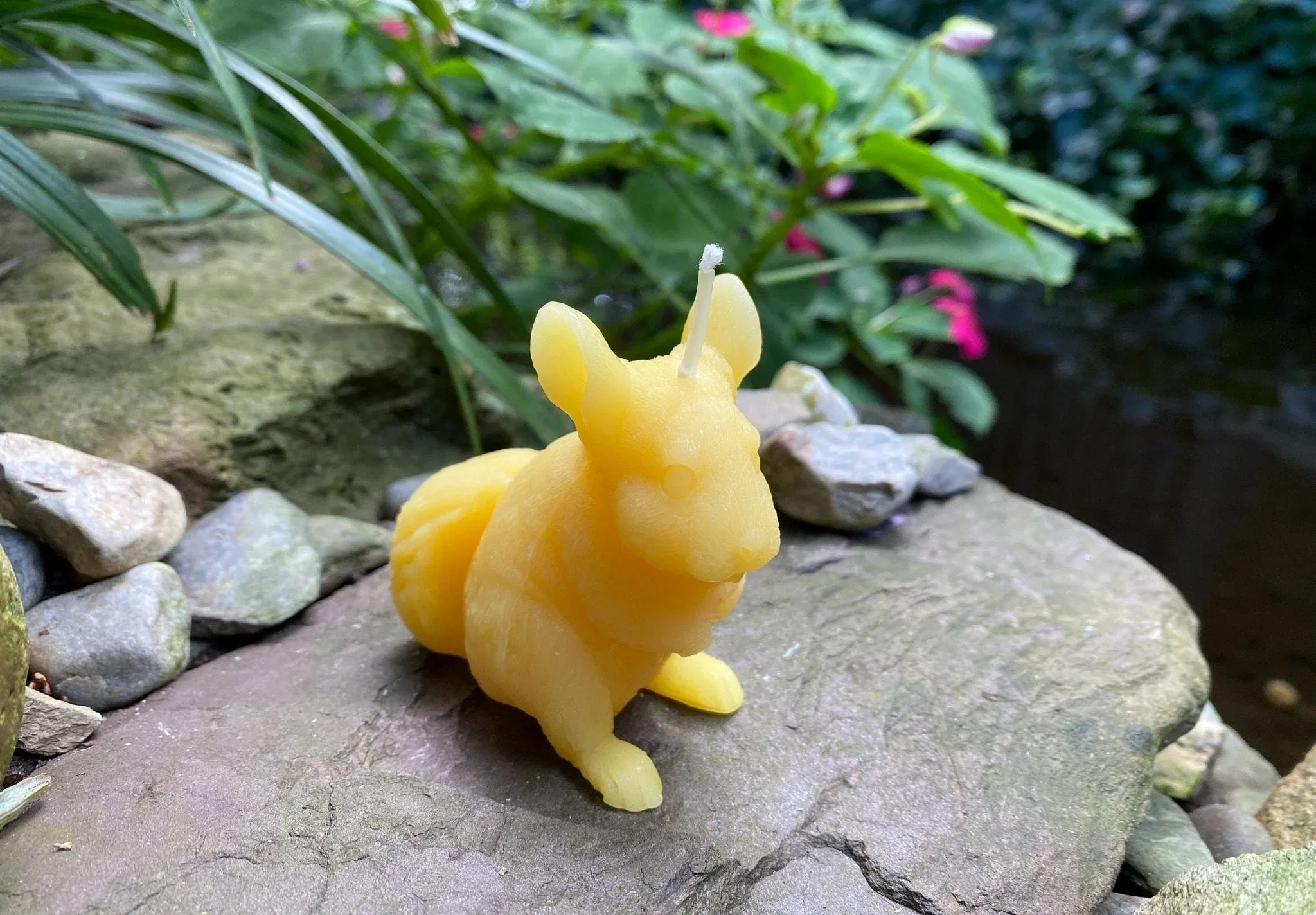 Chinchilla Beeswax Candle - Image 2