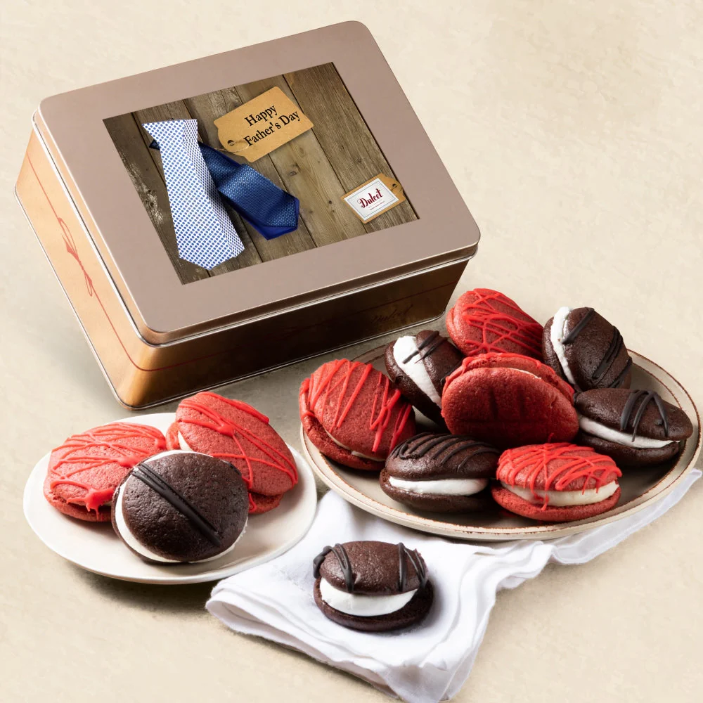 Chocolate and Red Velvet Whoopie Pies Assortment - Image 83