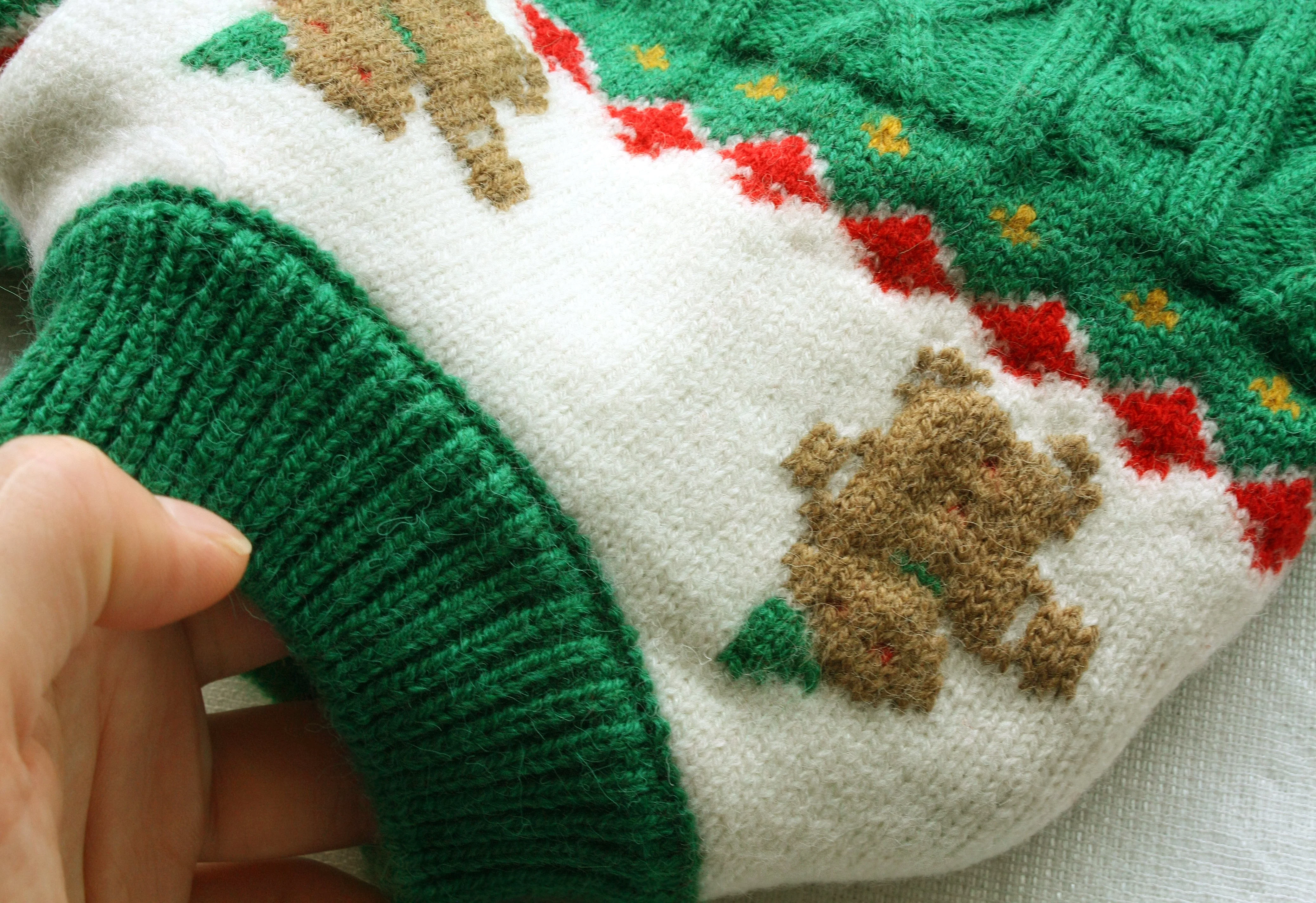 Christmas Dog Sweater  Cozy Knitted Holiday Pet Jumper Pullover with Gingerbread Design Warm Winter Apparel - Image 6