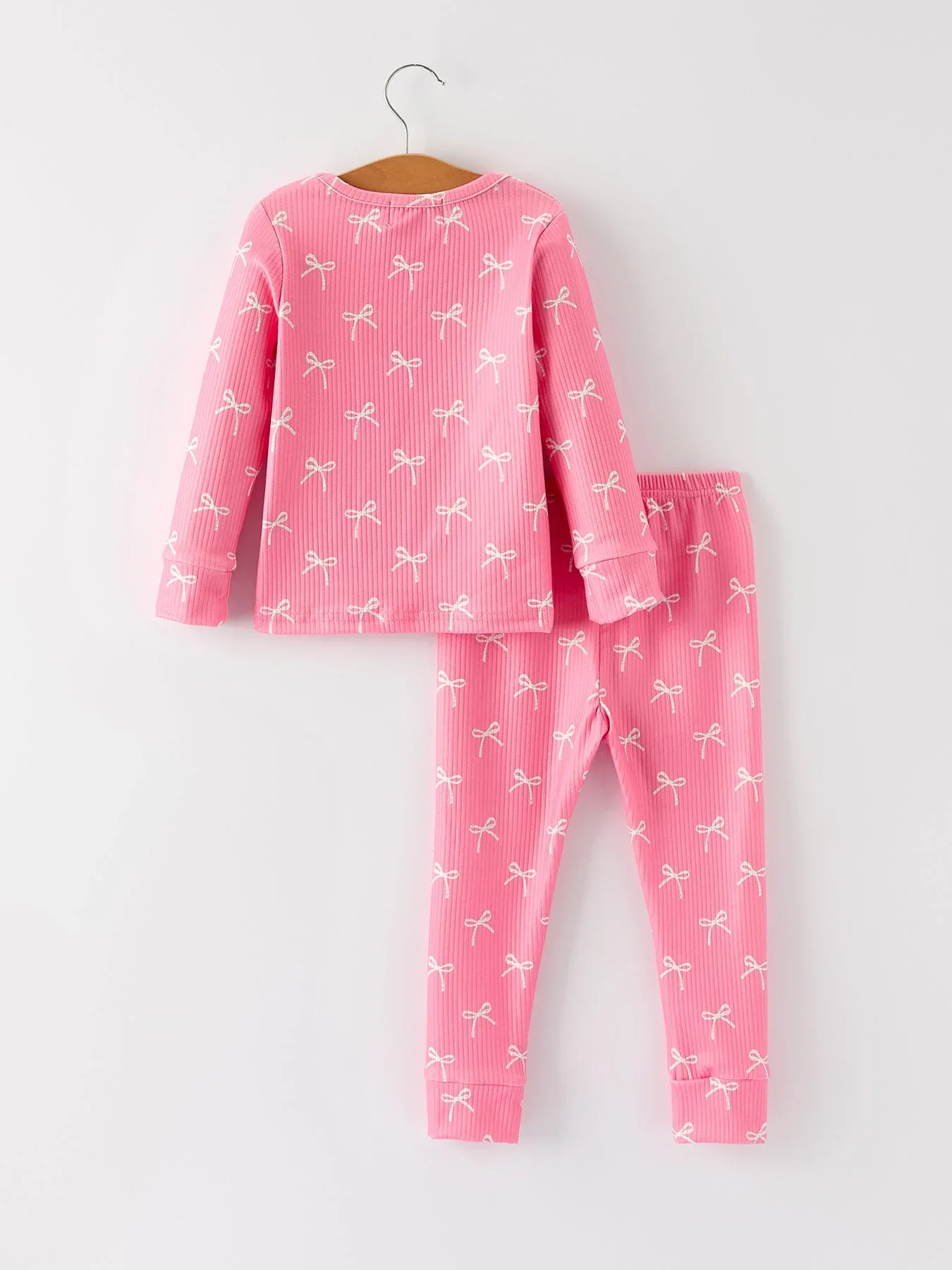 Christmas Girls Pink Bow Pajama Set: Comfy and Cute - Image 2