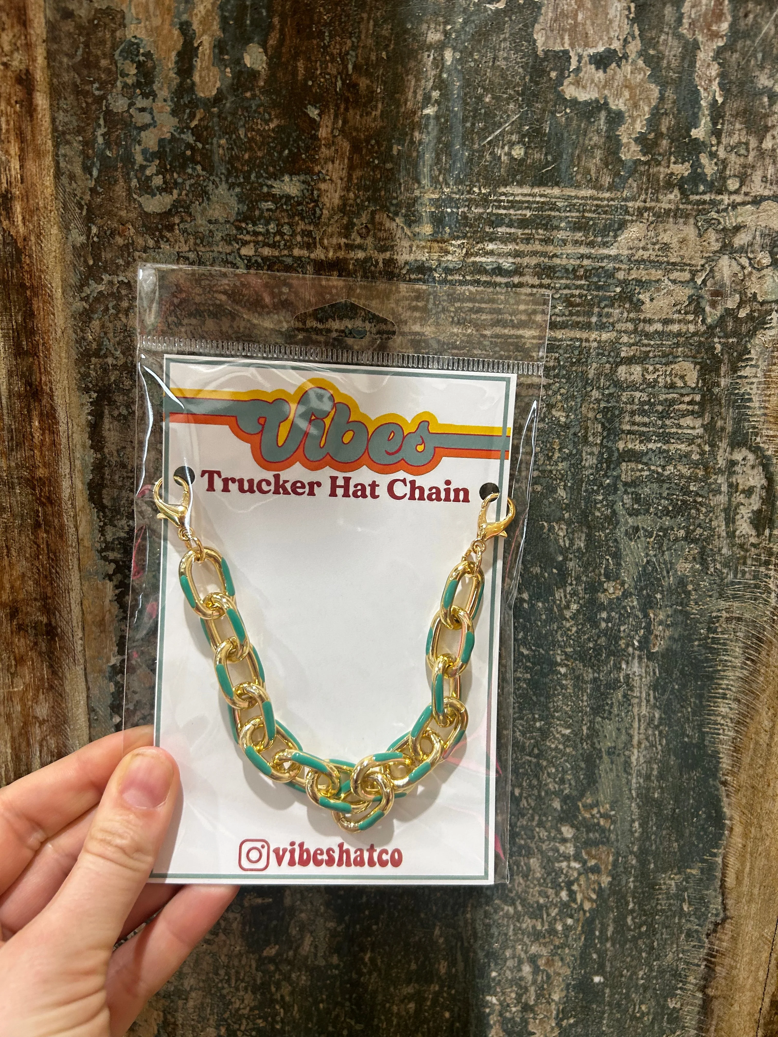 Chunky Enamel Dipped Trucker Chain - Image 4