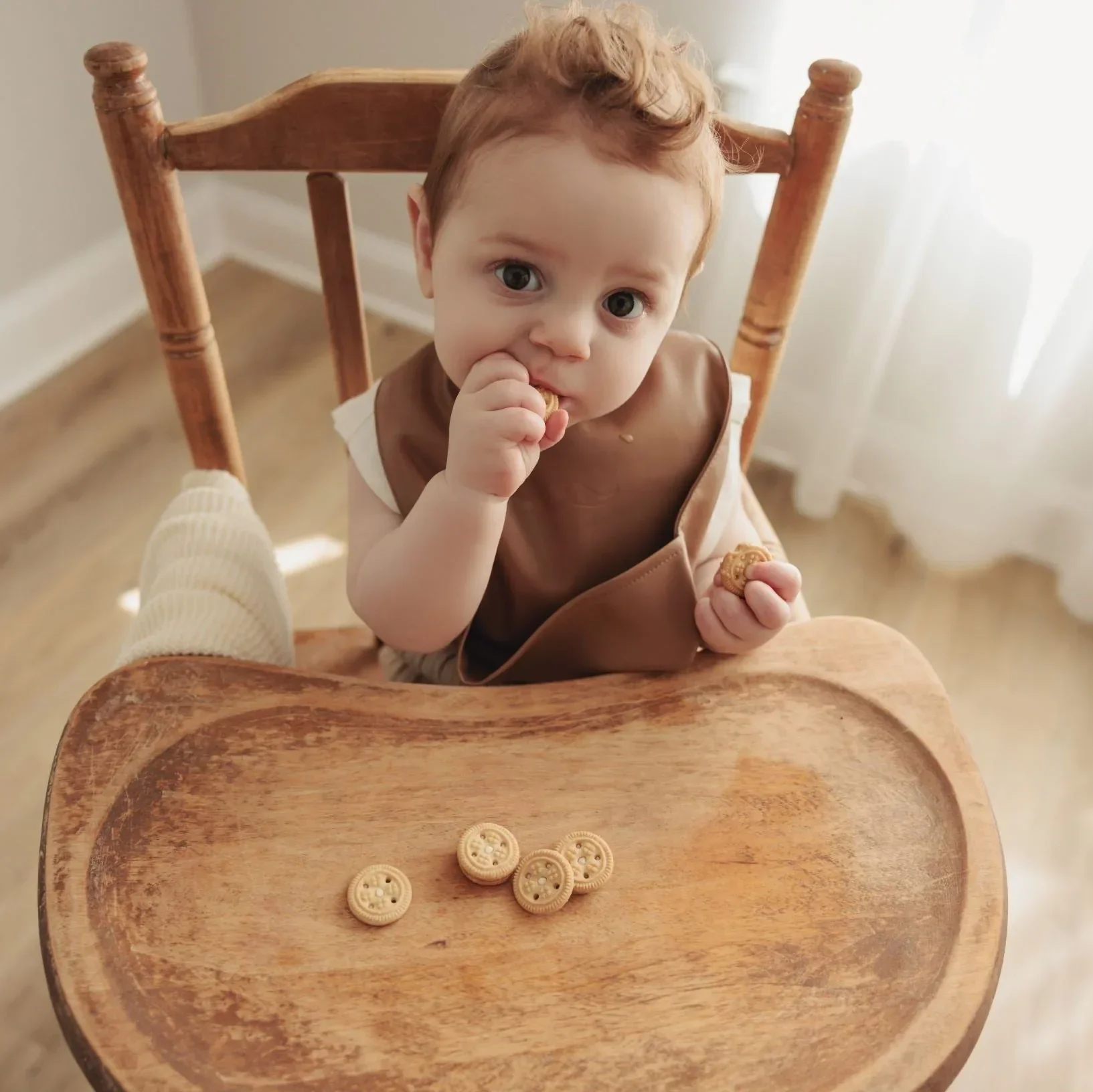 Classic - Set of Soft Vegan Leather Easy Clean Bibs 0-12 Months - Image 3