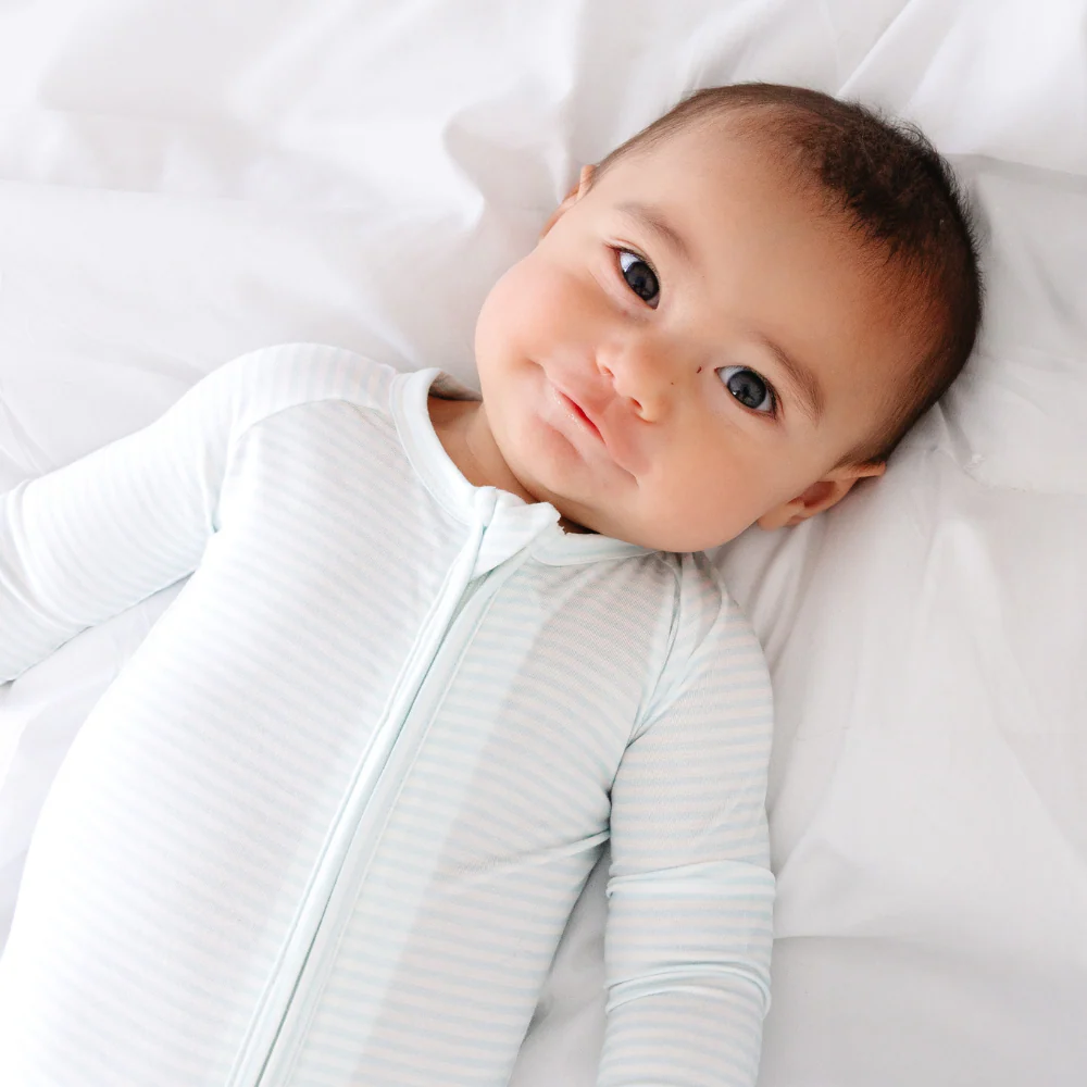 Cloud Stripe Bamboo Sleeper - Image 4
