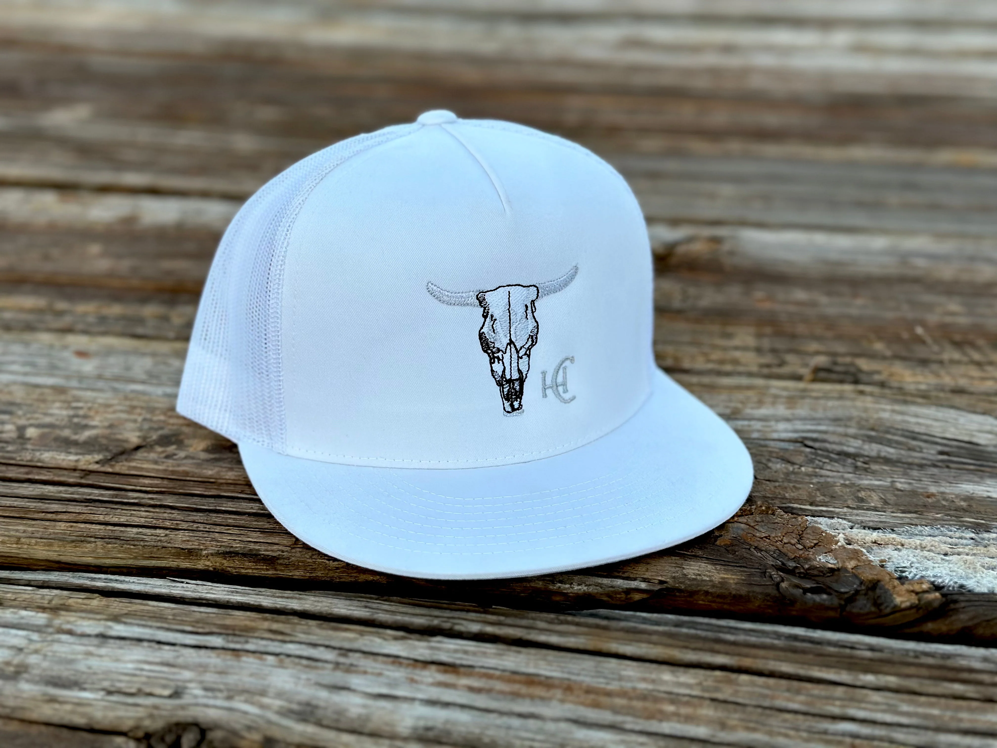 Cow Skull Flat Bill White - Image 2