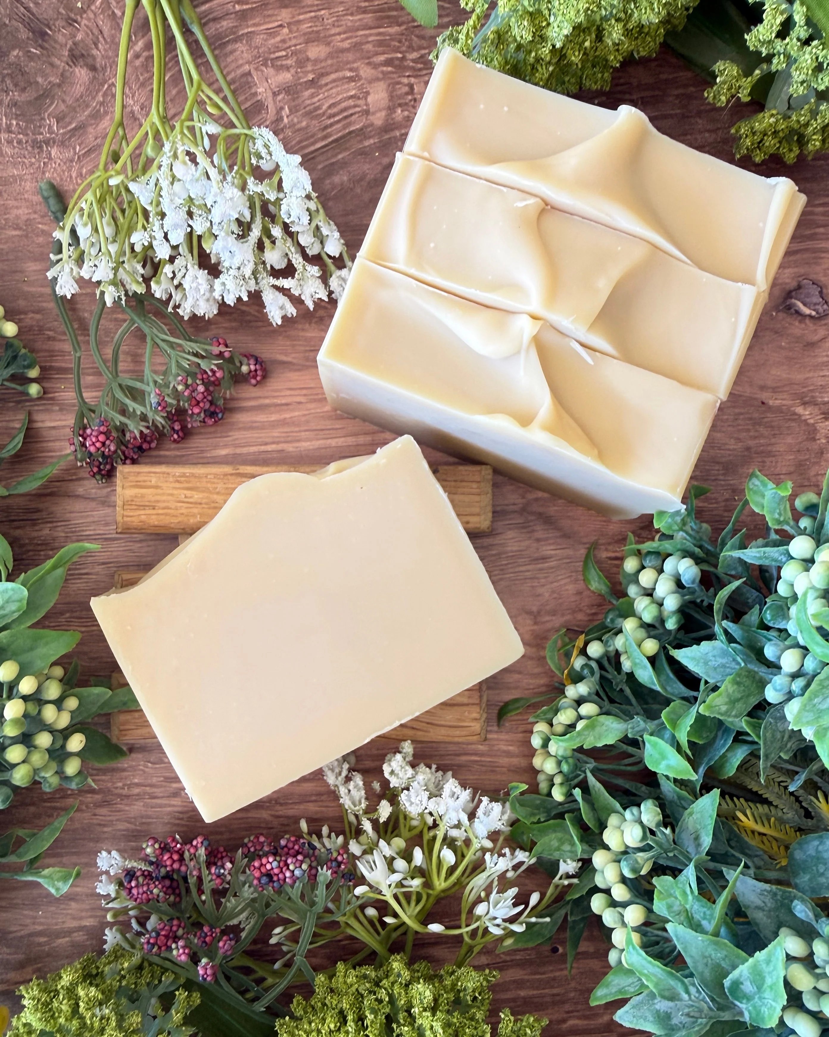 Creamy Coconut Soap Wholesale - Image 4