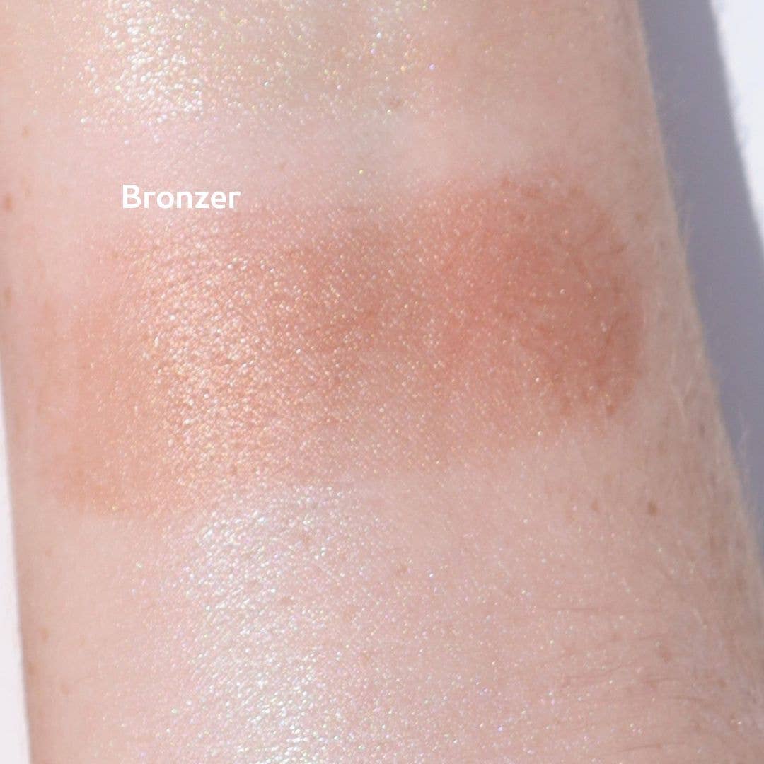 Creamy Organic Highlighter and Bronzer Set - Image 4